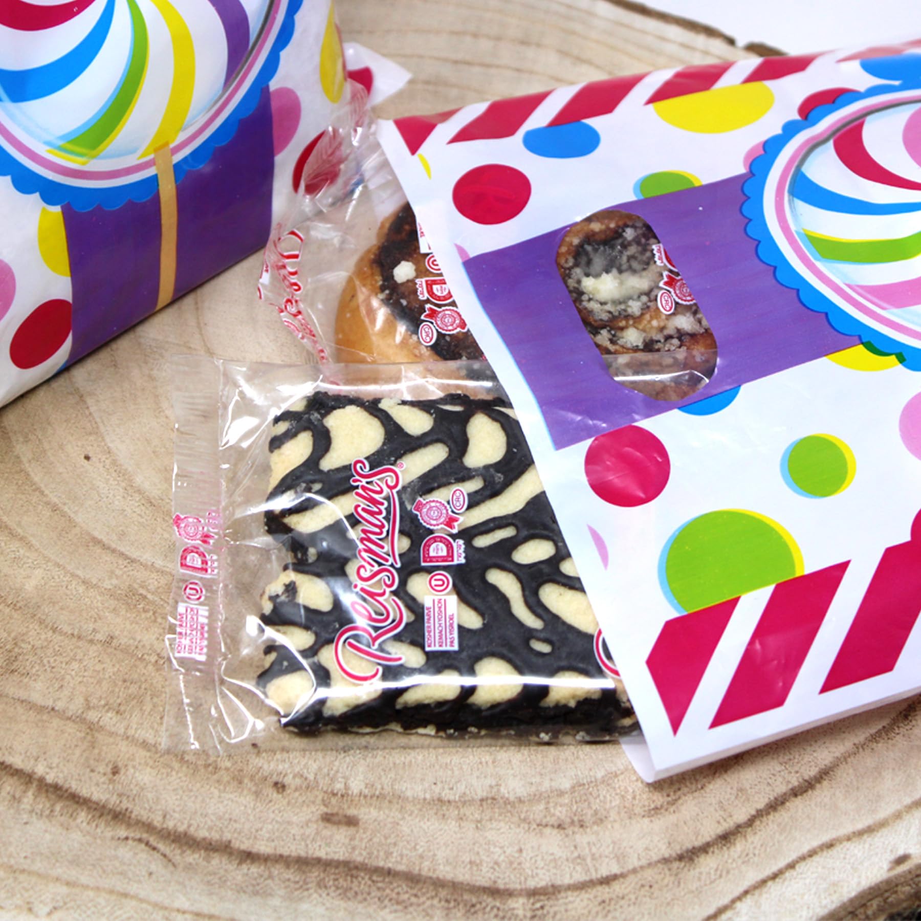 Candyland Party Favor Bags for Kids Bulk - 96 Pack Cute Plastic Goodie Bags with Handles for Birthday Party Supplies | Perfect for Candy Shoppe Parties, Kids Birthday Favors & Halloween Treat Bags