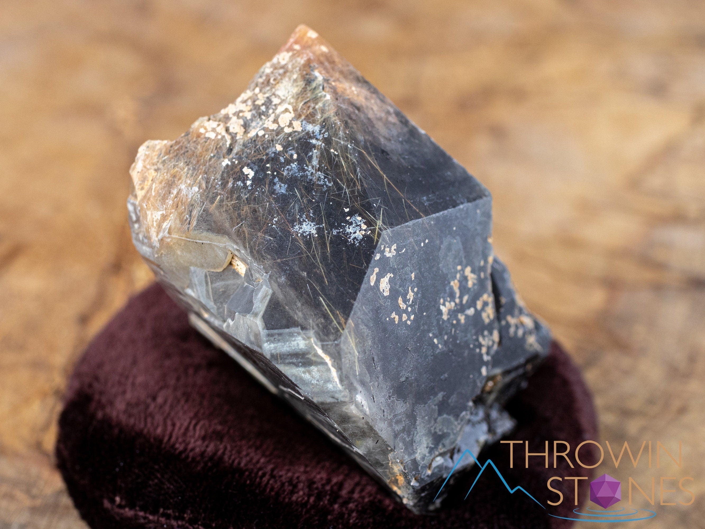 Natural QUARTZ Raw Crystal with Riebeckite, Rutile & Aegirine - Healing Stones Collection for Home Decor, Housewarming Gift & Spiritual Healing - Perfect for Meditation, Yoga & Energy Cleansing