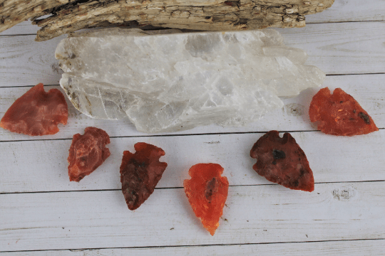 Handmade Carved Carnelian Arrowheads - Set of 2 for Jewelry Making, Necklace Pendants & Spiritual Healing Crystal Collection - Perfect for DIY Crafts, Gift Giving and Meditation Accessories
