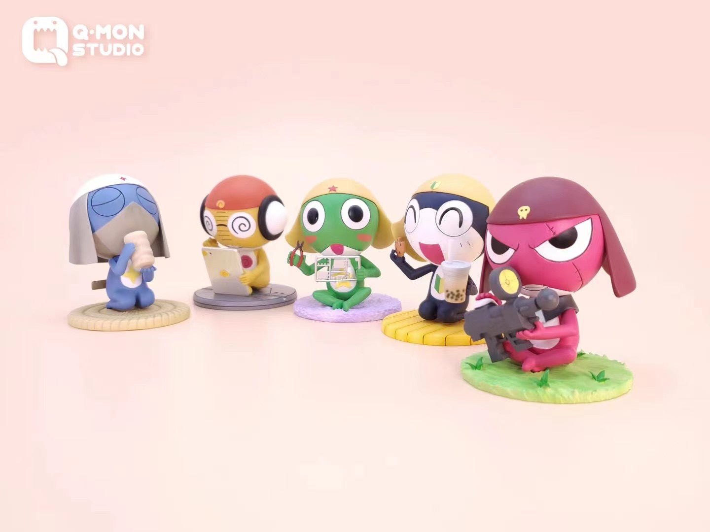 Q Mon Studio Keroro Gunso - Keronian Squad Action Figure | Collectible Anime Toy for Fans & Gundam Lovers | Perfect for Display, Cosplay & Gift Giving