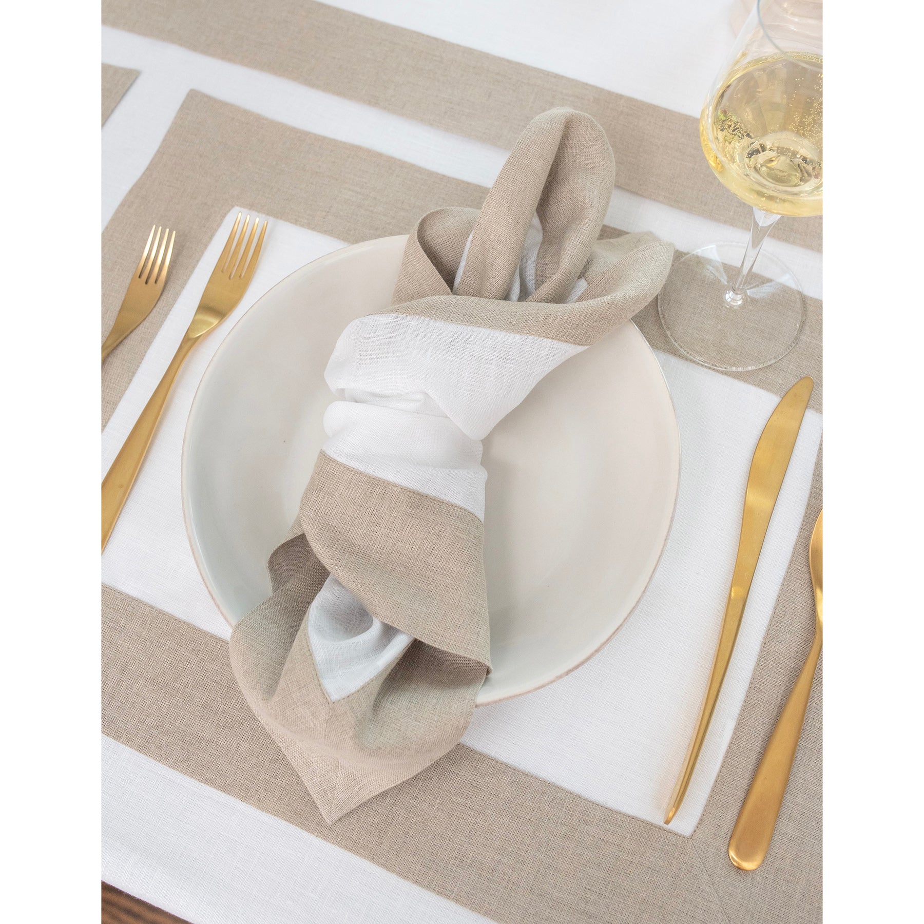 Stylish Contempo Placemats Set of 4 - Waterproof & Heat-Resistant Modern Table Mats for Dining Room, Kitchen, or Party Decor - Perfect for Everyday Use, Entertaining & Holiday Gatherings