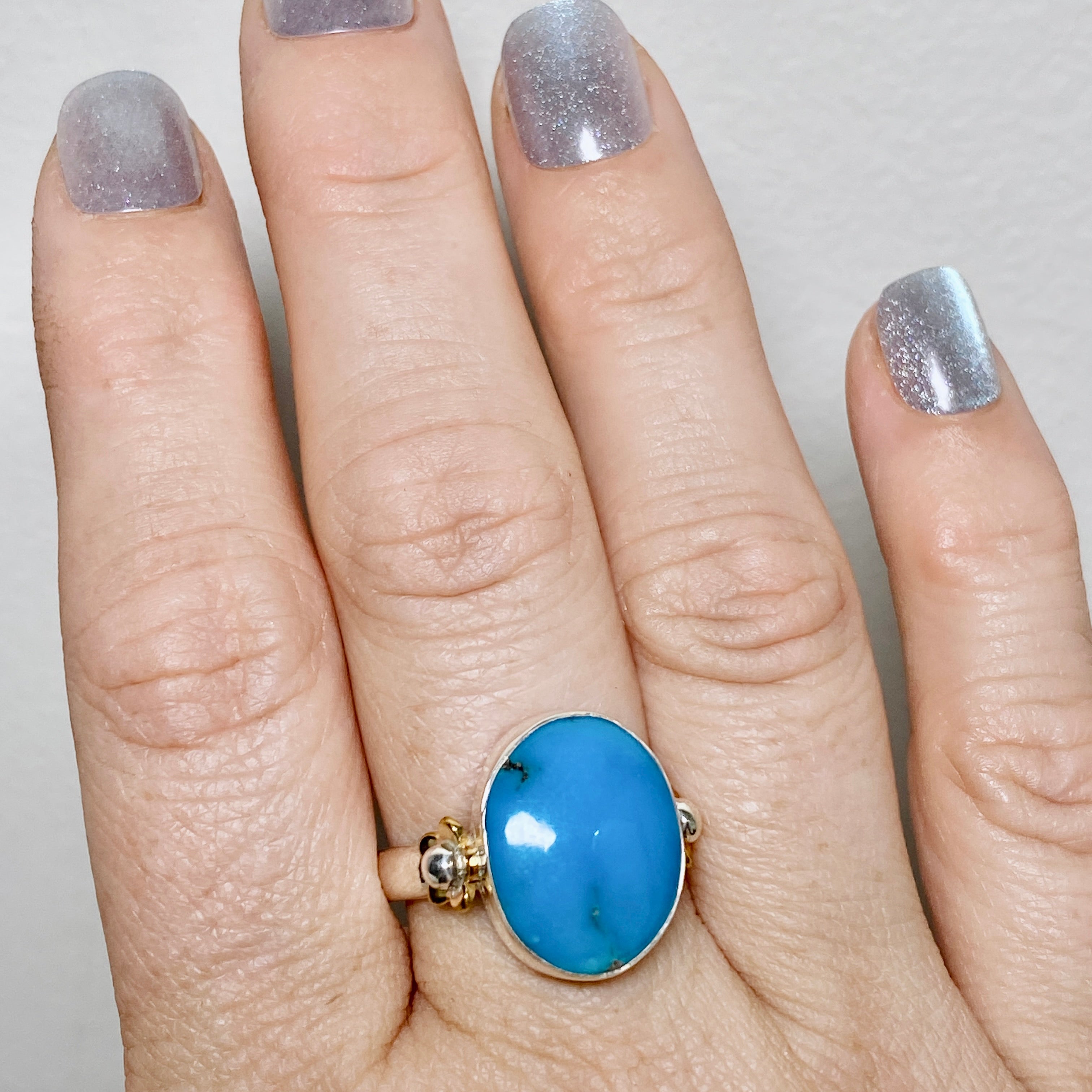 Arizona Turquoise Oval Cabochon Ring with Brass Accents - Size 10 - Handmade Southwest Jewelry for Women - Perfect for Boho Fashion & Gift Giving KRGJ3405