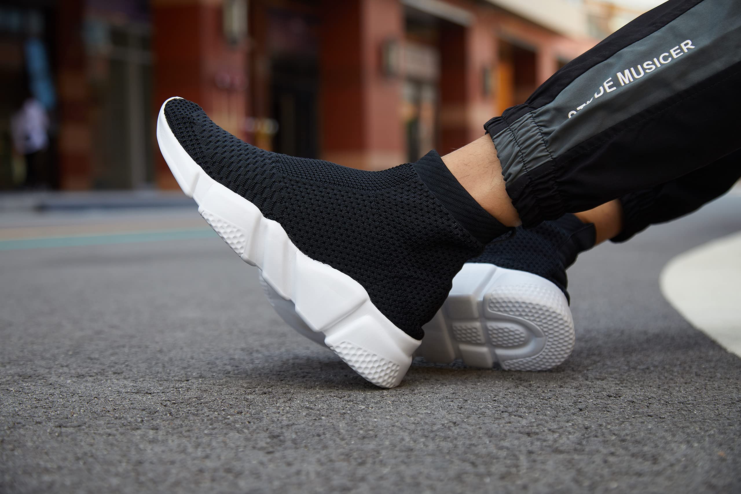Casbeam Women's Running Shoes - Lightweight Slip-On Tennis Sneakers for Walking, Gym & Workouts - Breathable Comfort & Stylish Design - Perfect for Jogging, Training & Casual Wear