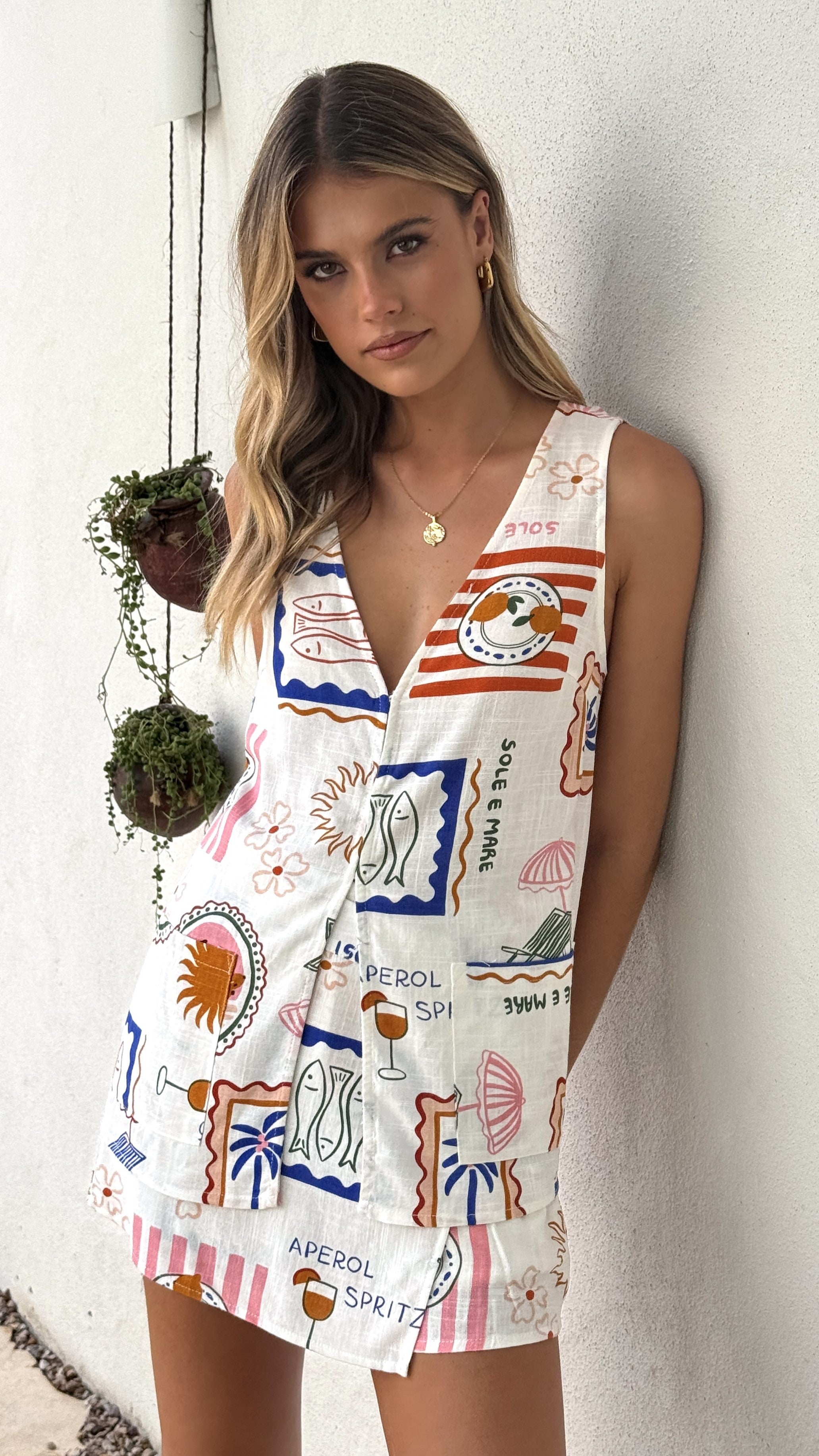 Dali Top Women's Floral Print Blouse - Ocean Oasis Design | Casual Summer Beachwear & Vacation Outfit