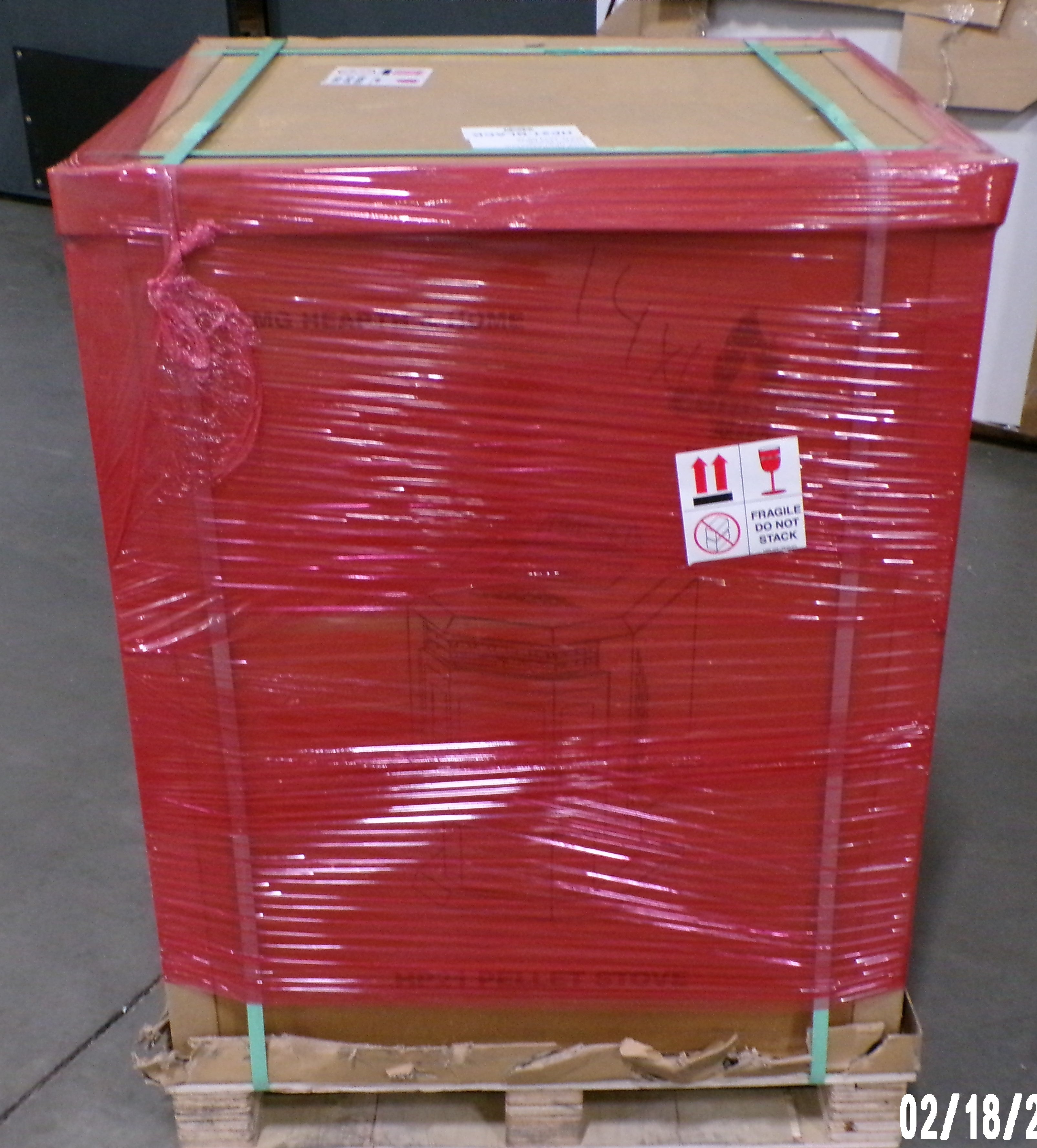 Scratch & Dent HP21 Black Pellet Stove SD0770 - Efficient Home Heating for Winter & Cozy Fireplace Alternative