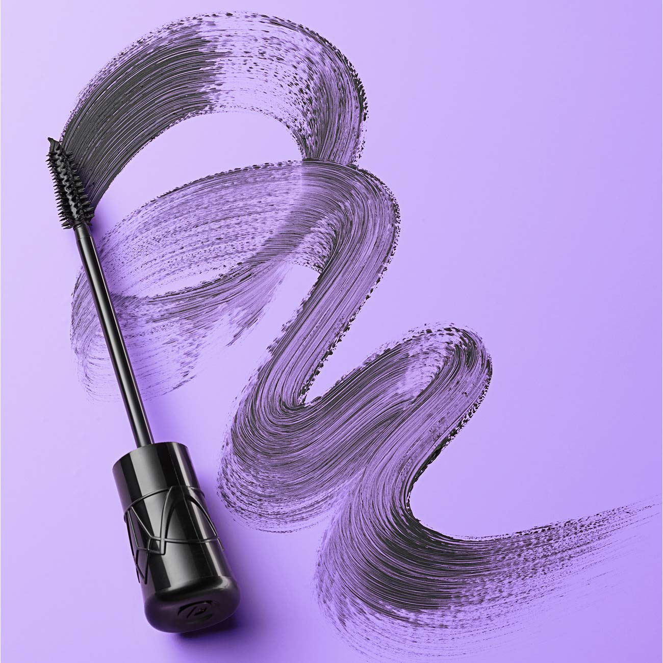 Call Me Queen Dramatic False Lash Effect Mascara - Volumizing & Lengthening Waterproof Mascara for Bold Lashes | Perfect for Night Out, Parties & Special Occasions