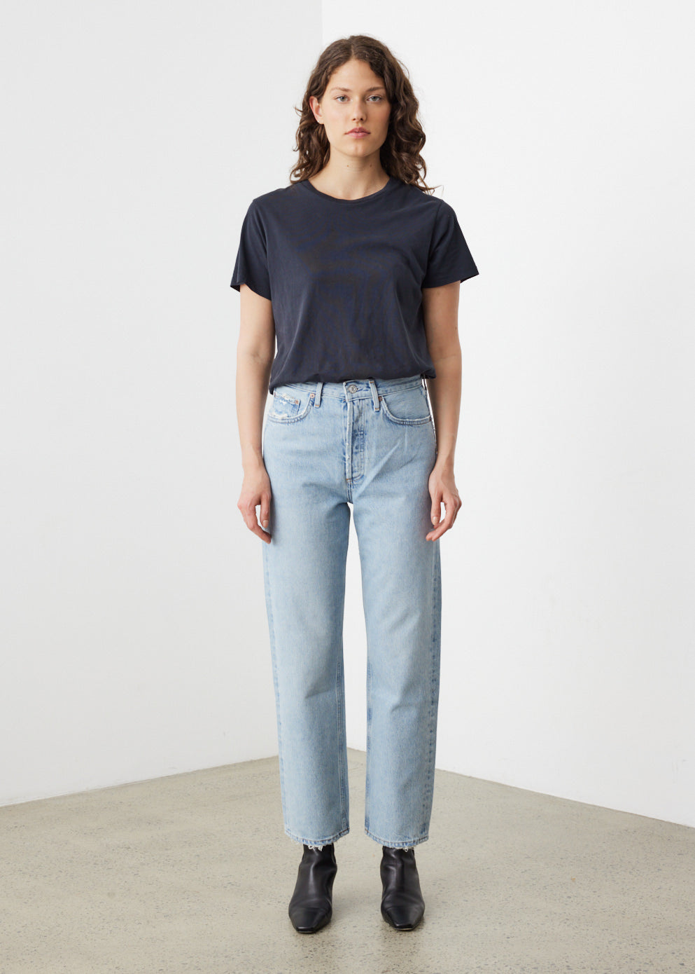 90s Vintage Loose Fit High Waist Jeans for Women - Retro Distressed Denim Pants with Pinch Waist Design | Perfect for Casual Outfits, Streetwear & 90s Fashion Looks