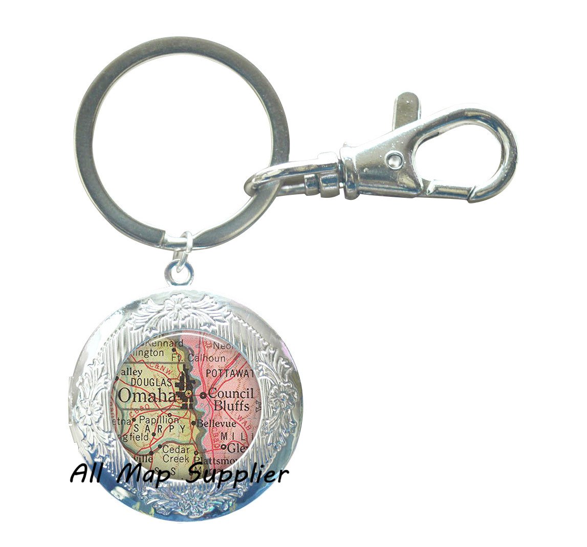 Omaha Map Locket Keychain - Council Bluffs Map Jewelry Key Ring - Personalized Charm Gift for Travel Lovers & Souvenir Collectors - Perfect for Keys, Bags & Travel Accessories