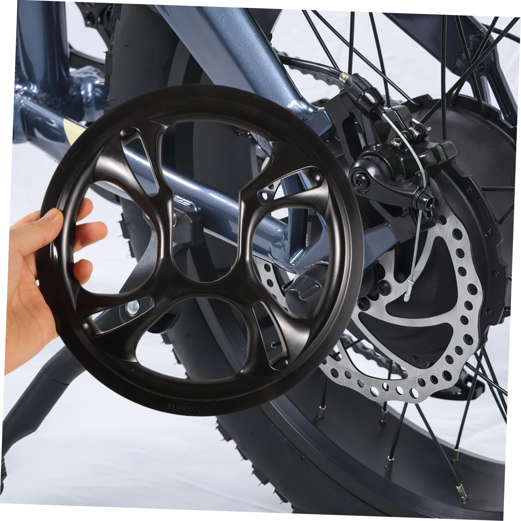 Bicycle Chain Cover - Durable Bike Chain Protector & Chainring Guard for Mountain, Road & Commuter Bikes - Perfect for Cycling, Commuting & Outdoor Adventures