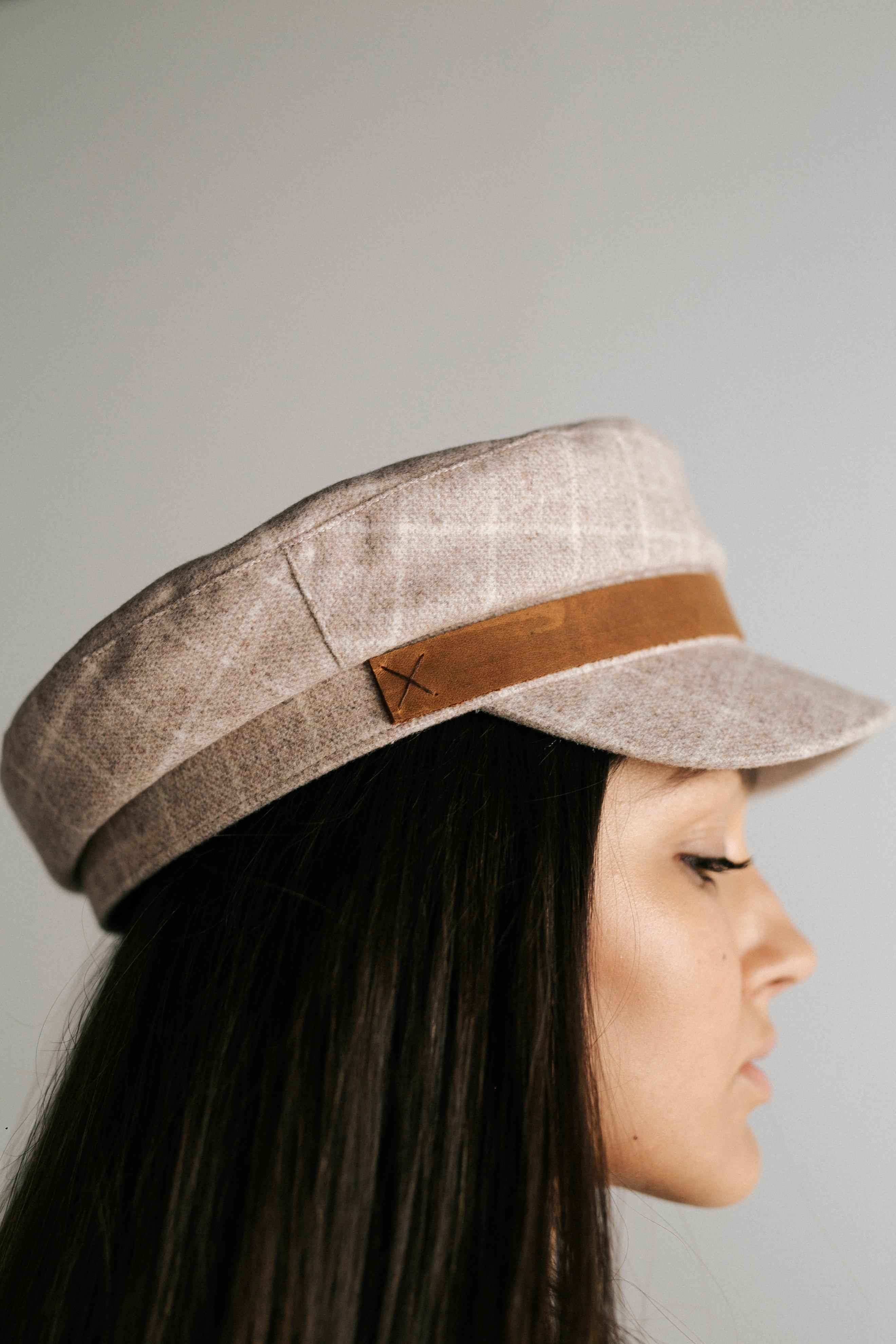 James Felt Cap - Classic Wool Fedora Hat for Men - Perfect for Outdoor Activities, Casual Wear & Special Occasions