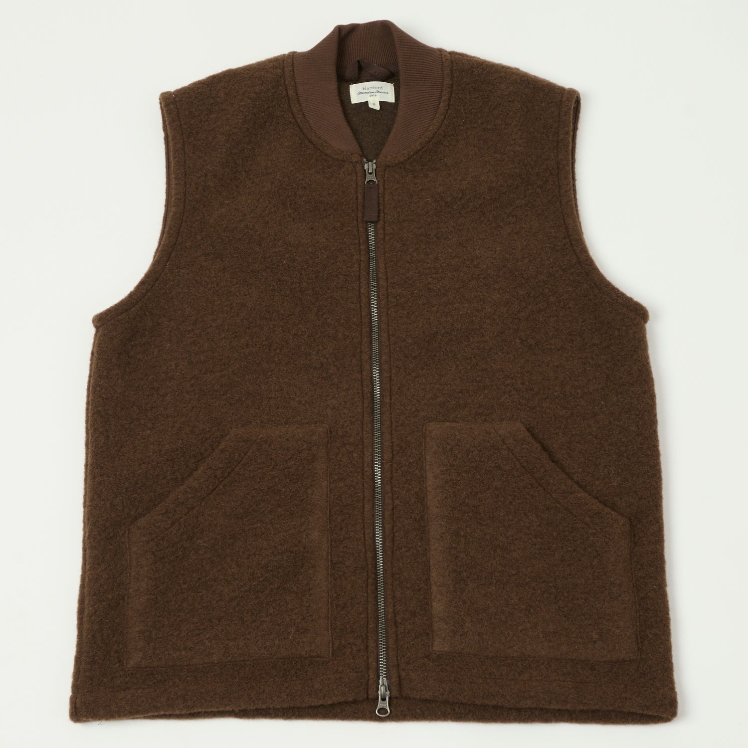 Hartford Knitted Wool Vest for Men & Women - Warm Hazelnut Brown Winter Layering Piece for Outdoor Activities & Casual Wear