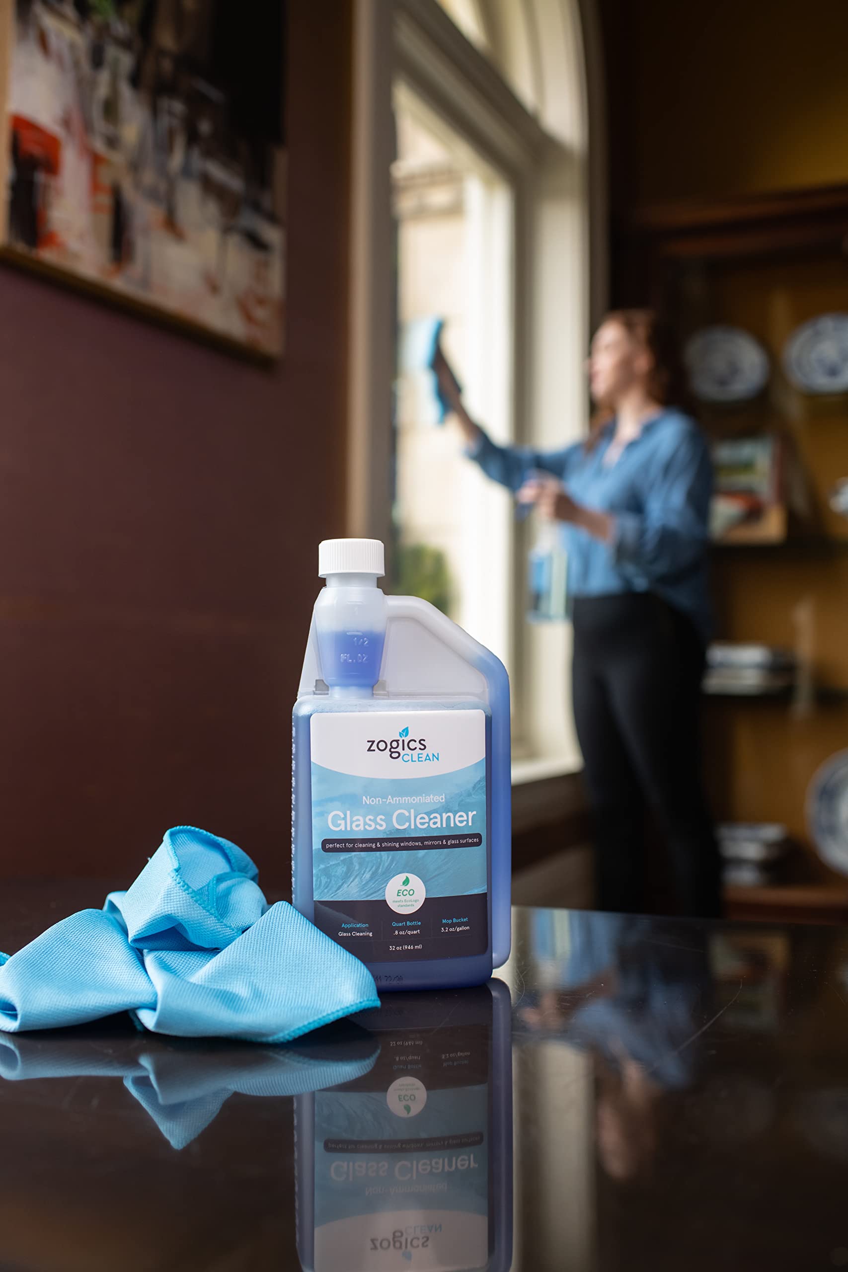 Zogics Non-Ammoniated Glass Cleaner Concentrate - 6 Pack (32 oz Each) - Makes 10 Gallons per Bottle - ECOLOGO Certified - Ideal for Commercial Windows, Mirrors & Glass Surfaces