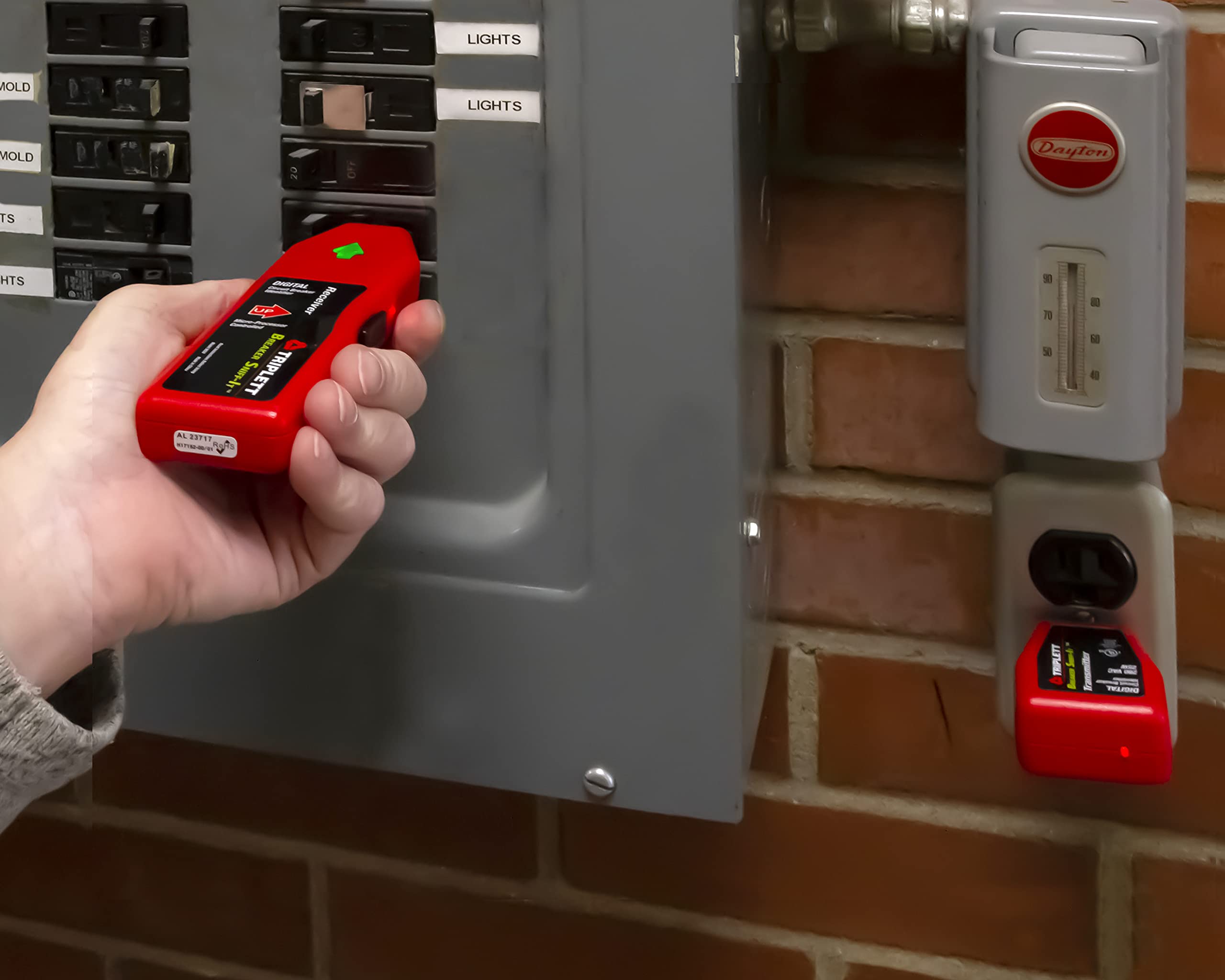 Triplett 9650 Breaker Sniff-It Automatic Circuit Breaker Locator with Audible & Visual Alerts - Ideal for Home Electrical Panel Mapping & DIY Circuit Tracing