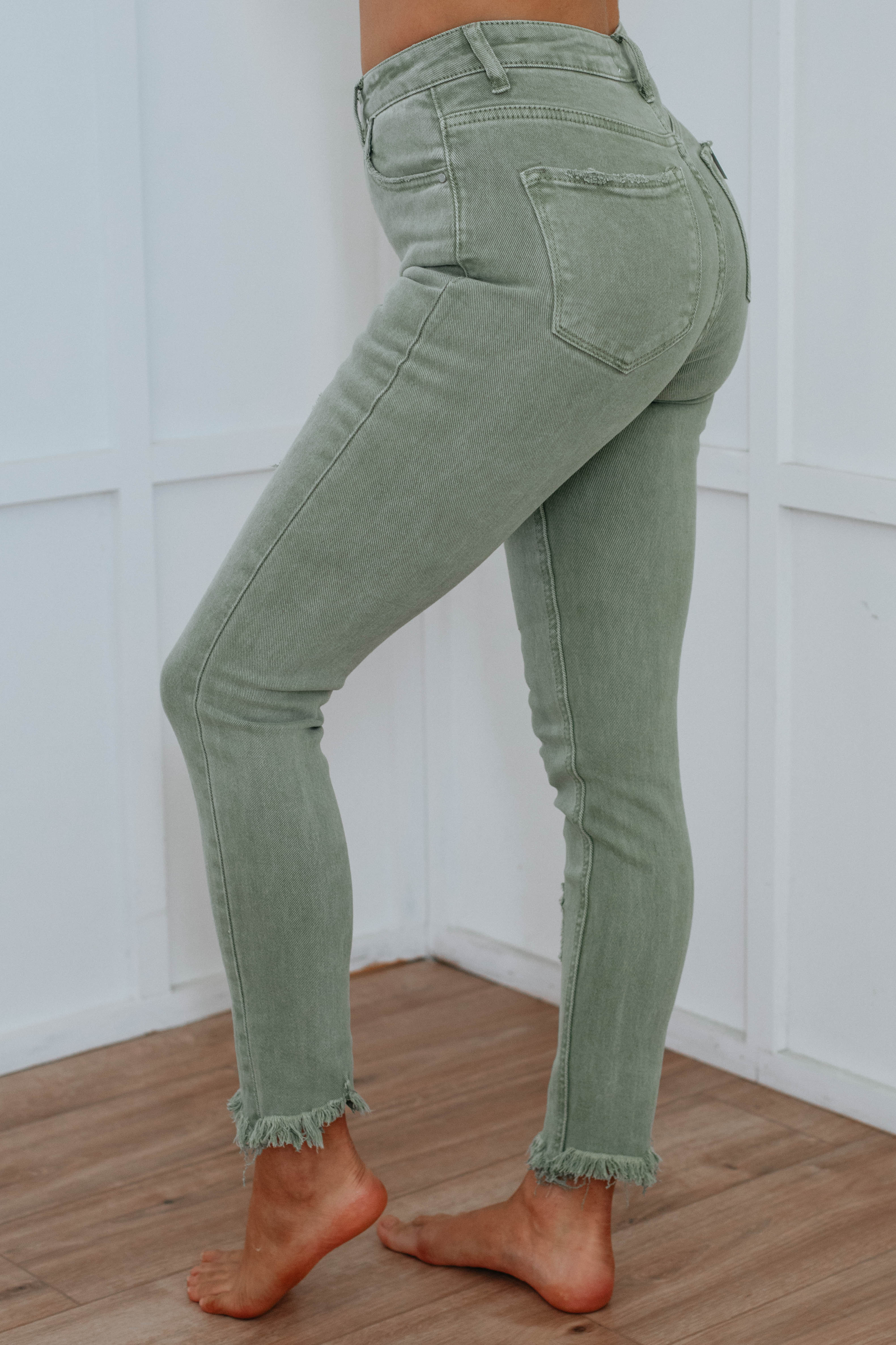 Daisie Risen Women's High Waist Olive Green Stretch Jeans - Comfortable Slim Fit Denim Pants for Casual Wear & Everyday Outfits