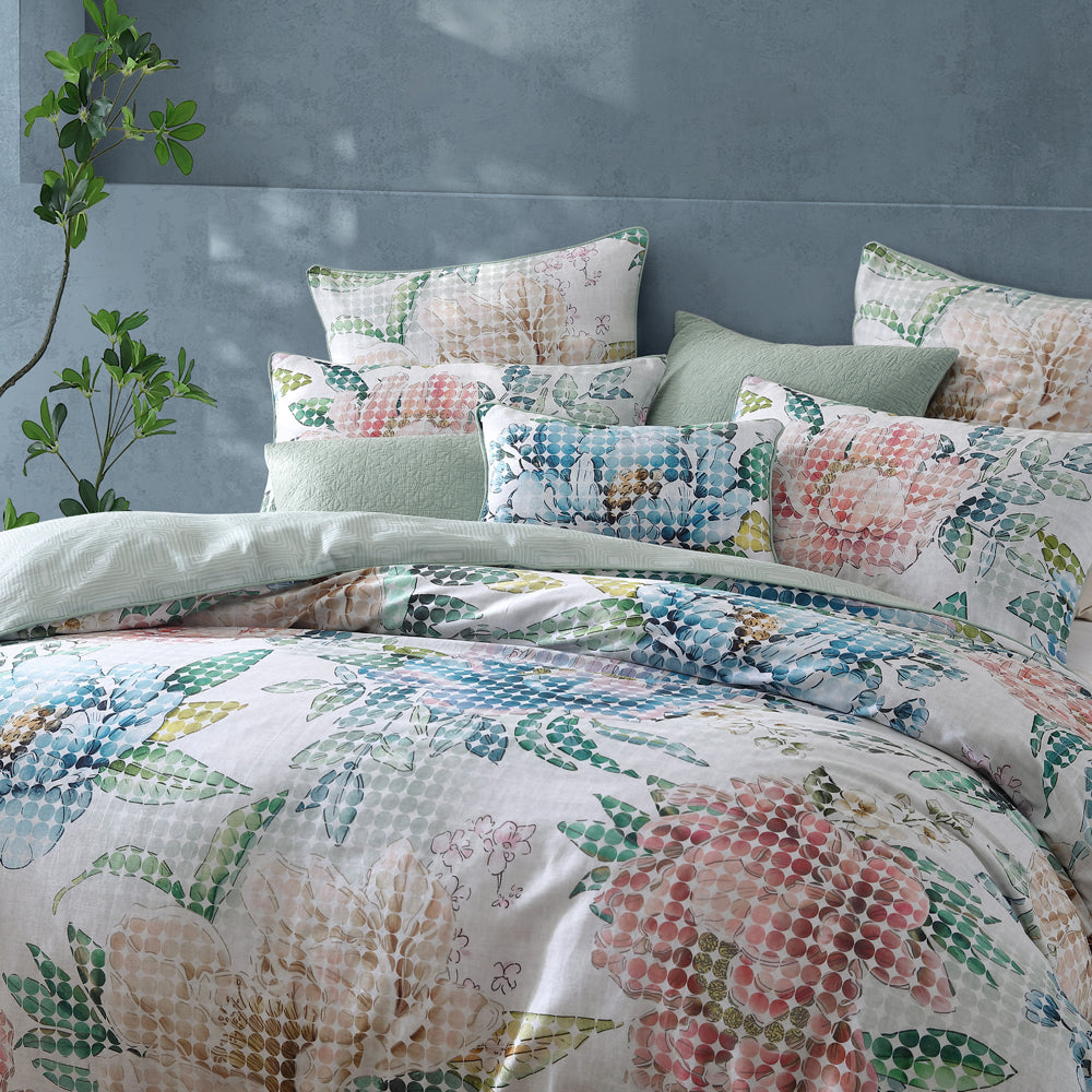 Aubrie Quilt Cover Set for Double Bed - Soft & Breathable Bedding Set with Zipper Closure | Perfect for Master Bedroom, Guest Room & Dorm Decor