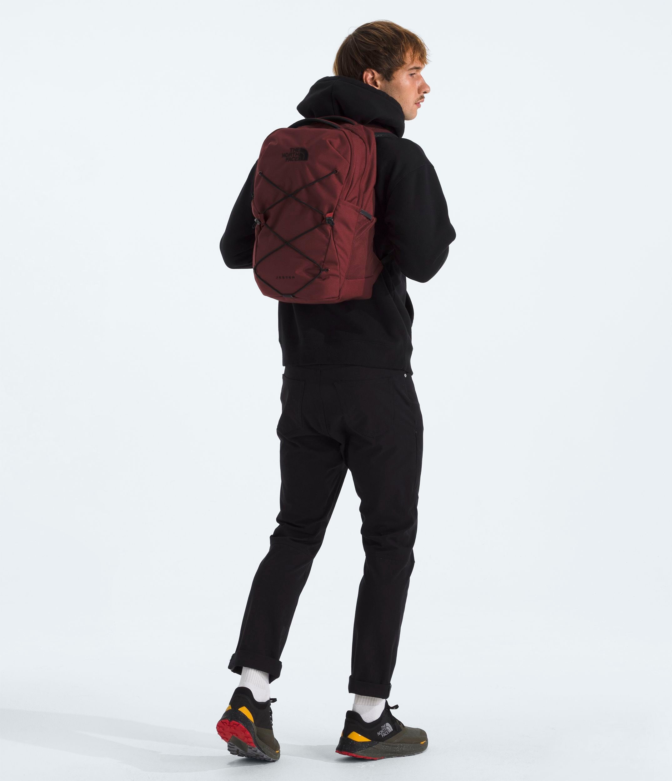The North Face Jester Backpack - Durable School & Travel Backpack for Men & Women - Water-Resistant Laptop Backpack with USB Port - Perfect for College, Hiking & Commuting