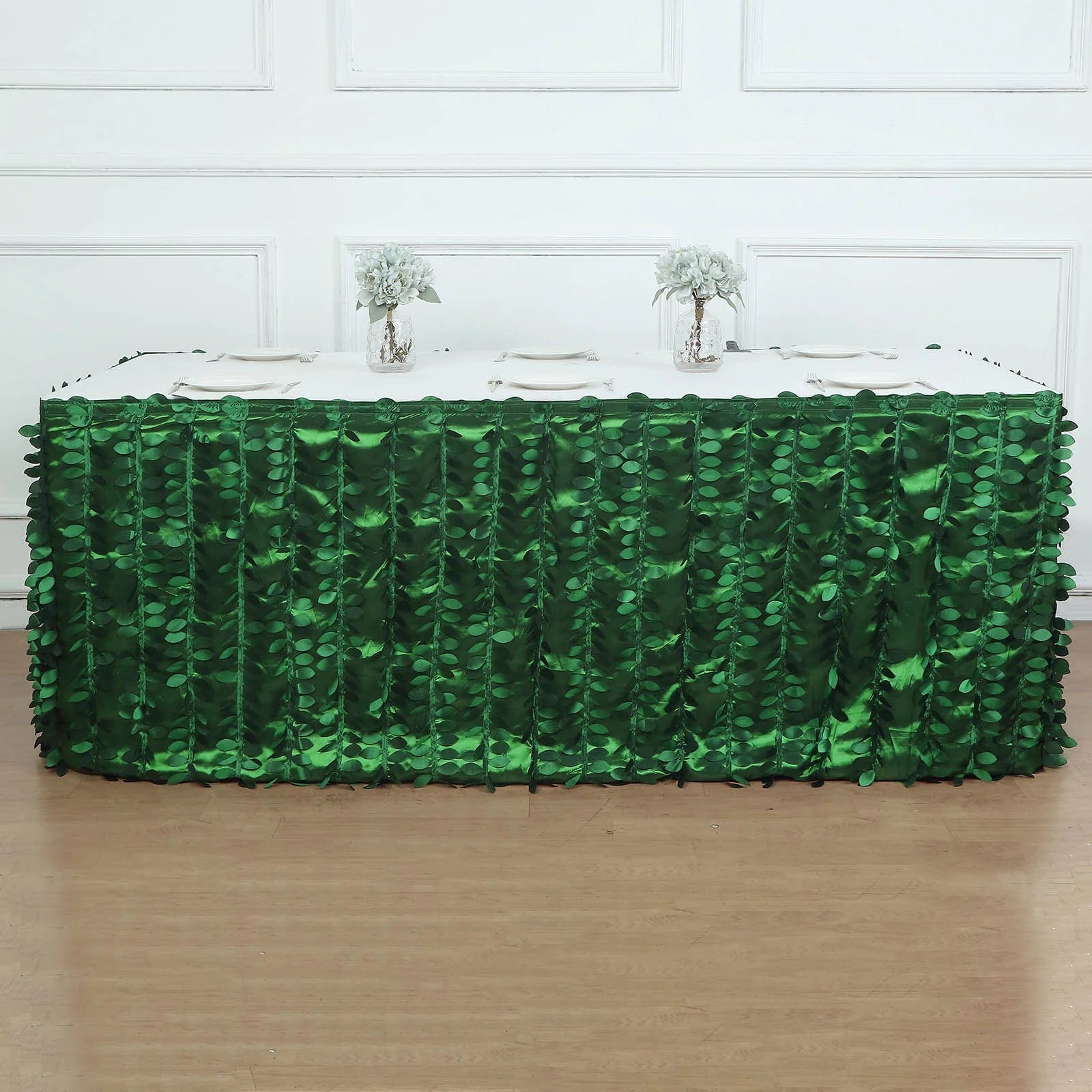 3D Leaves Petals Design Taffeta Table Skirt - Elegant Green Table Cover for Weddings, Parties & Events - Perfect for Banquet Decorations & Special Occasions