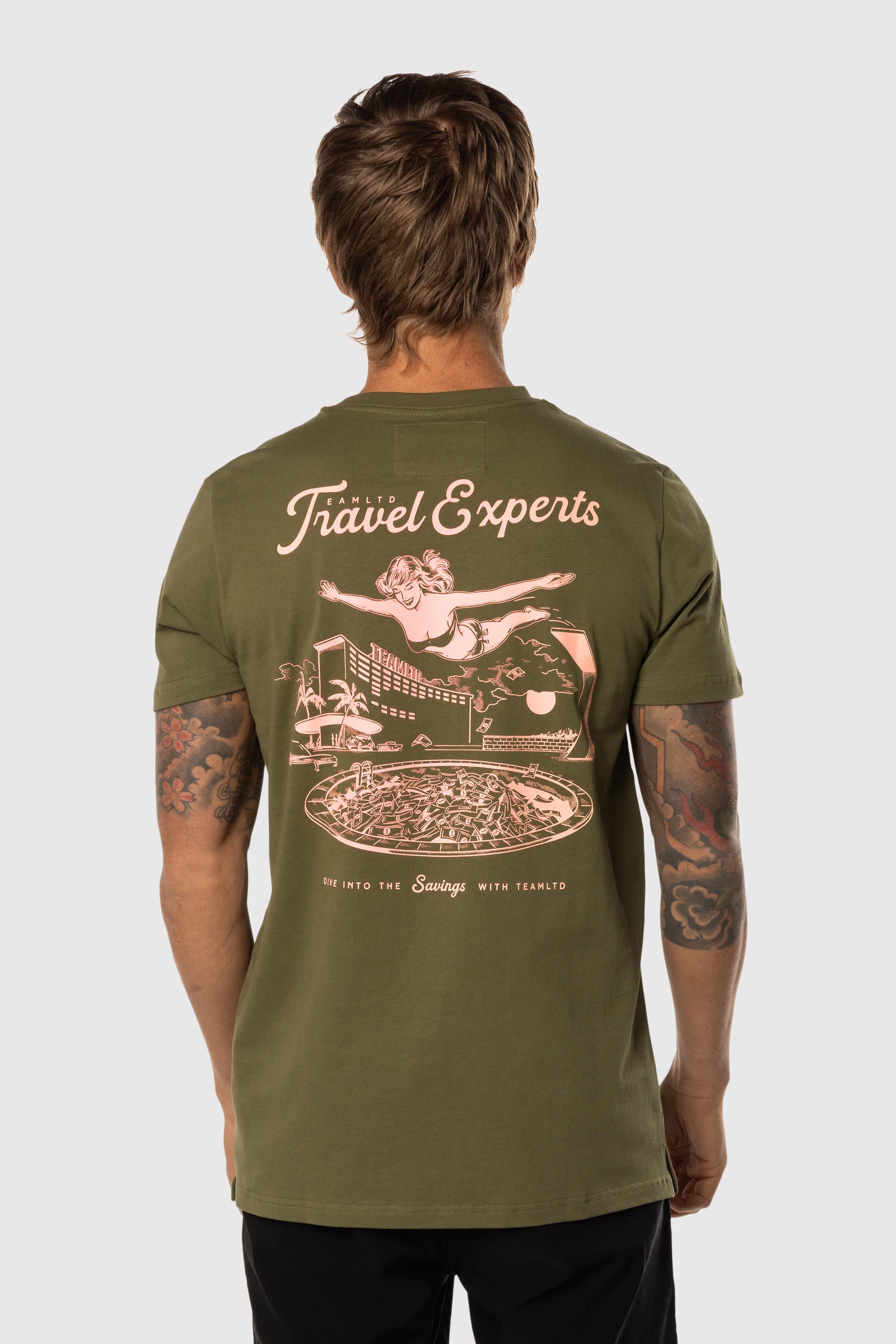 Travel Experts Tee - Comfortable & Stylish Travel T-Shirt for Men & Women | Perfect for Road Trips, Vacations & Adventure Travel