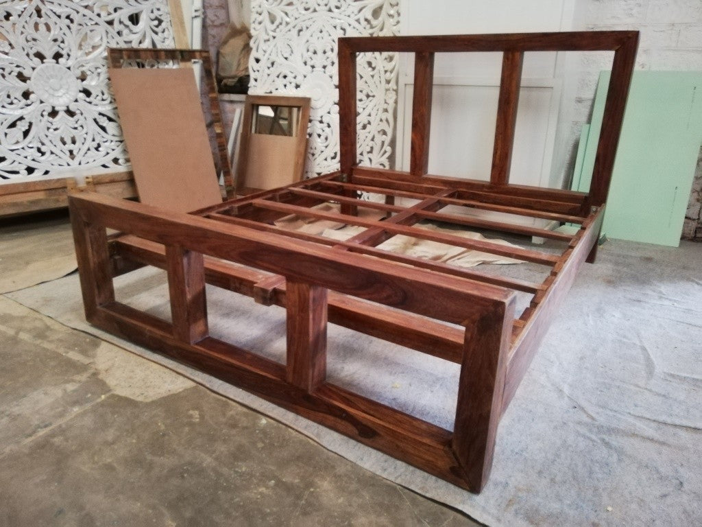 Hand Carved Indian Solid Wood Sheesham King Size Bed Frame in Rich Brown - Perfect for Master Bedrooms, Guest Rooms & Rustic Home Decor