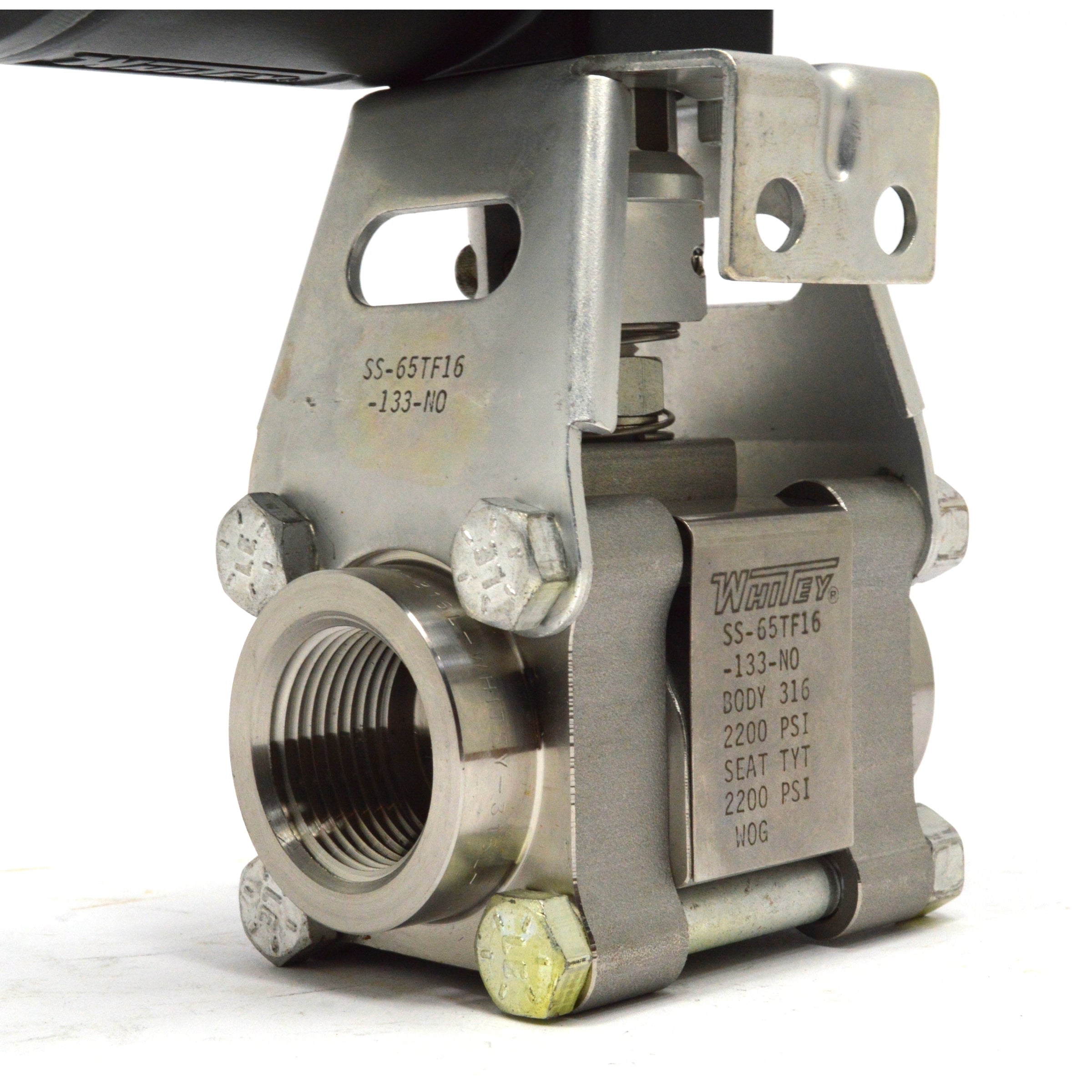 New WHITEY Model 133 SR Pneumatic Actuator with Swagelok SS 65TF16 133 NO Valve (2 Available) - High-Performance Industrial Automation Solution for Process Control Systems