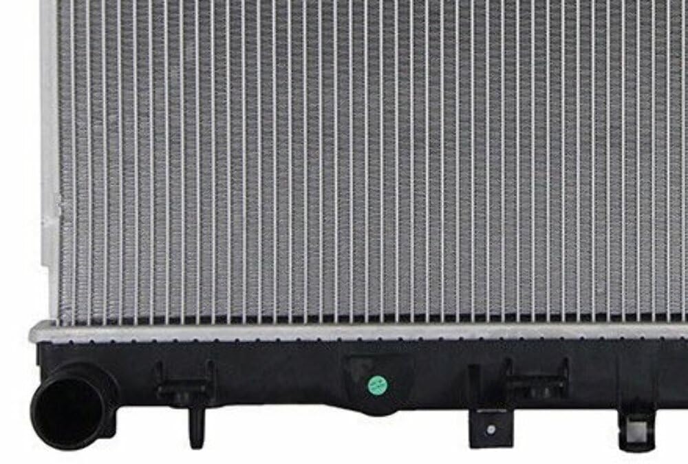 High-Performance Car Radiator - Aluminum Alloy Cooling System for Trucks & SUVs - Perfect for Off-Roading & Heavy-Duty Use