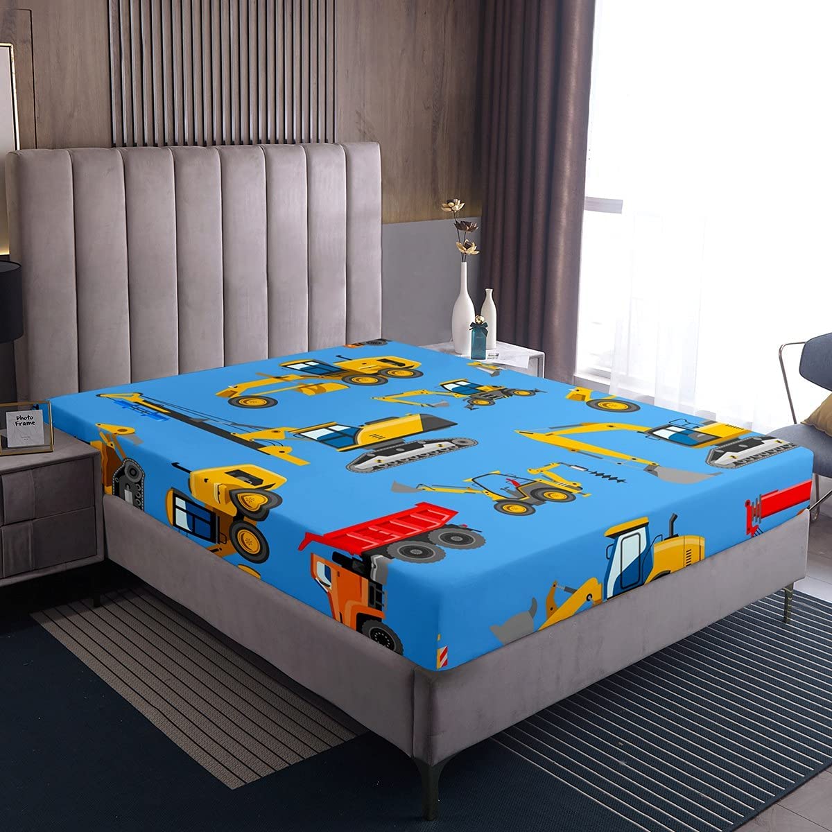 Kids Construction Excavator Truck Fitted Sheet Set - Queen Size Yellow Tractor Print Bedding for Boys & Girls (1 Top Sheet, 1 Fitted Sheet, 2 Pillowcases) - Perfect for Themed Bedrooms, Birthday Gifts & Construction Lovers