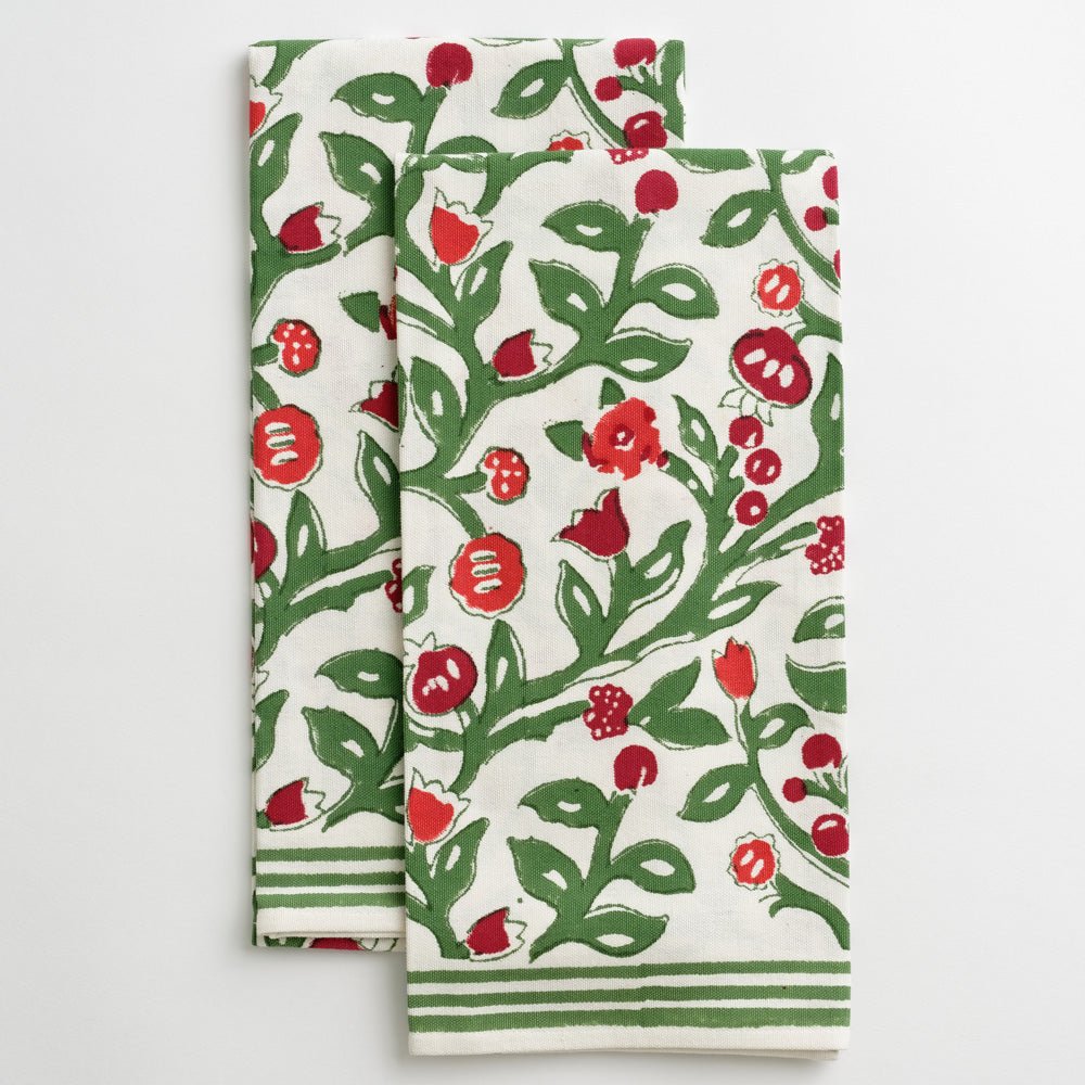 Premium Emma Red & Green Tea Towels - Soft & Absorbent Cotton Kitchen Towels for Dish Drying, Hand Wiping & Home Decor - Eco-Friendly & Stylish Tea-Themed Towel Set for Gifts & Daily Use