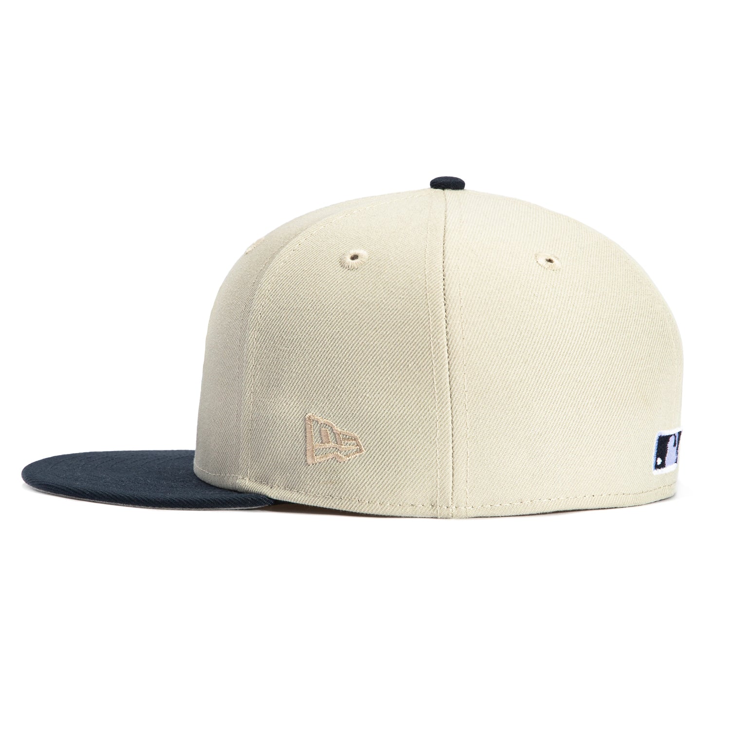 New Era 59Fifty New York Yankees Baseball Cap - Adjustable Snapback Hat in Stone & Navy Colors | Perfect for Baseball Games, Streetwear Fashion & Sports Fans