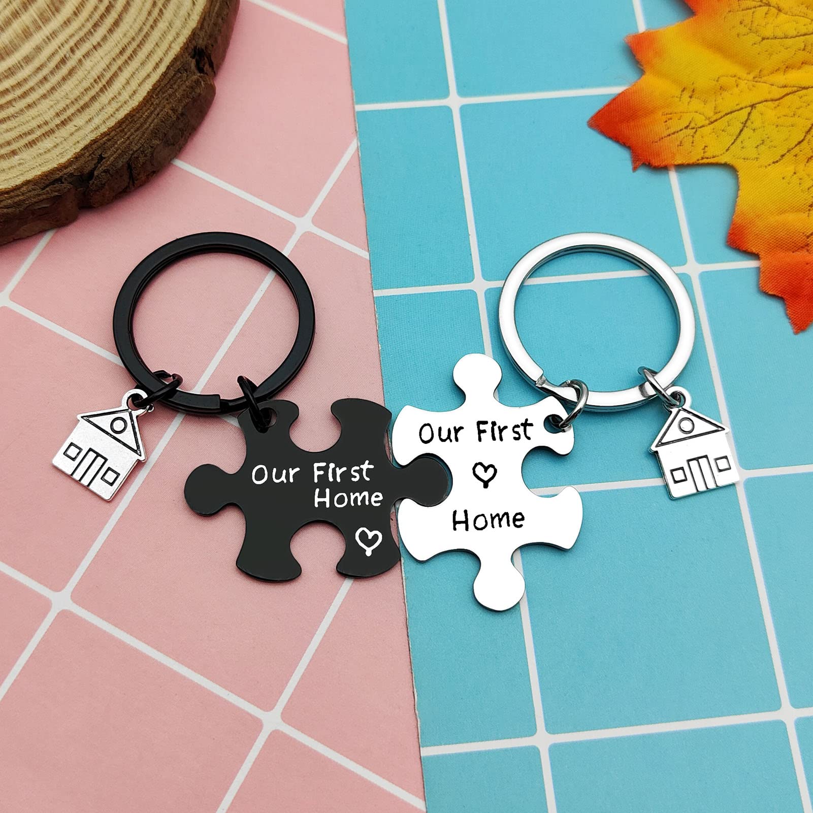 Heigebi Housewarming Gifts for New Homeowners - Elegant Keychain Set for Home Moving & New House Celebrations - Perfect Welcome Gift for House Parties & Warm Home Decor