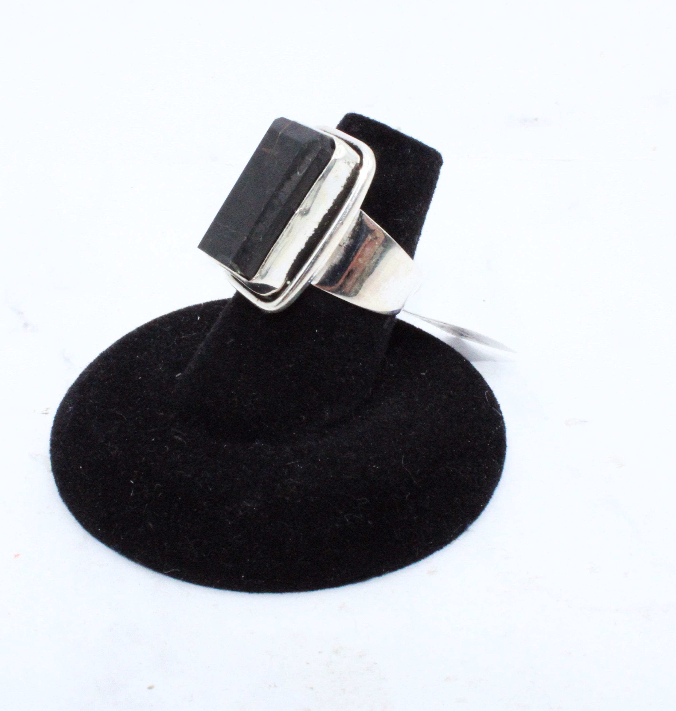 Black Onyx Ring for Women - Size 5.75 - Elegant Sterling Silver Band - Perfect for Everyday Wear, Gift Giving & Spiritual Healing Jewelry