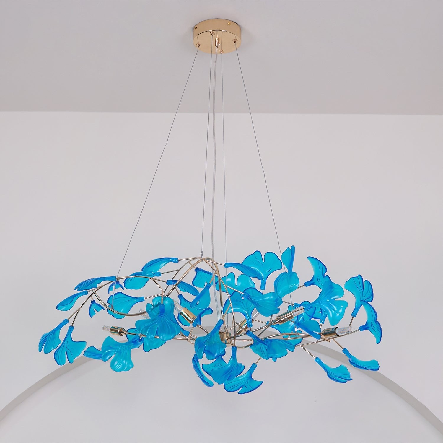 Elegant Acrylic Ginkgo Leaf Chandelier - Modern Gold Leaf Ceiling Light Fixture for Dining Room, Bedroom & Living Room Decor
