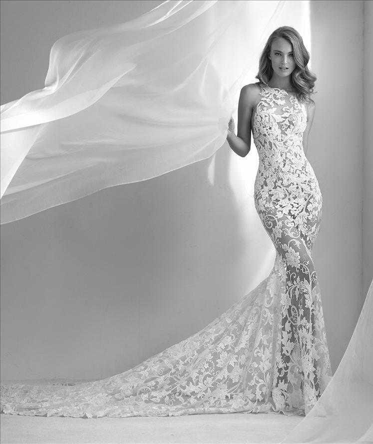 Atelier Pronovias Rubi Wedding Dress - Size 10 | Elegant Bridal Gown for Church Ceremony & Beach Weddings