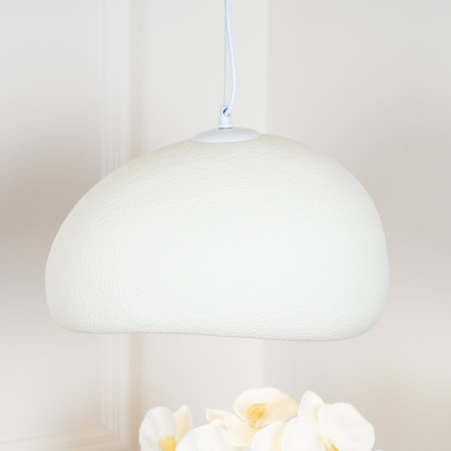 Modern Cloud Pendant Light Fixture - Stylish Hanging Ceiling Lamp for Living Room, Bedroom & Dining Area - Perfect for Home Decor and Ambient Lighting