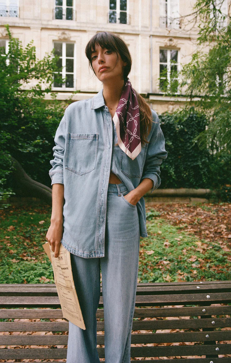 Z Supply All Day Luxe Soft Denim Jacket for Women - Lightweight Comfortable Denim Jacket with Stretch, Perfect for Casual Outfits & Layering in Spring/Fall