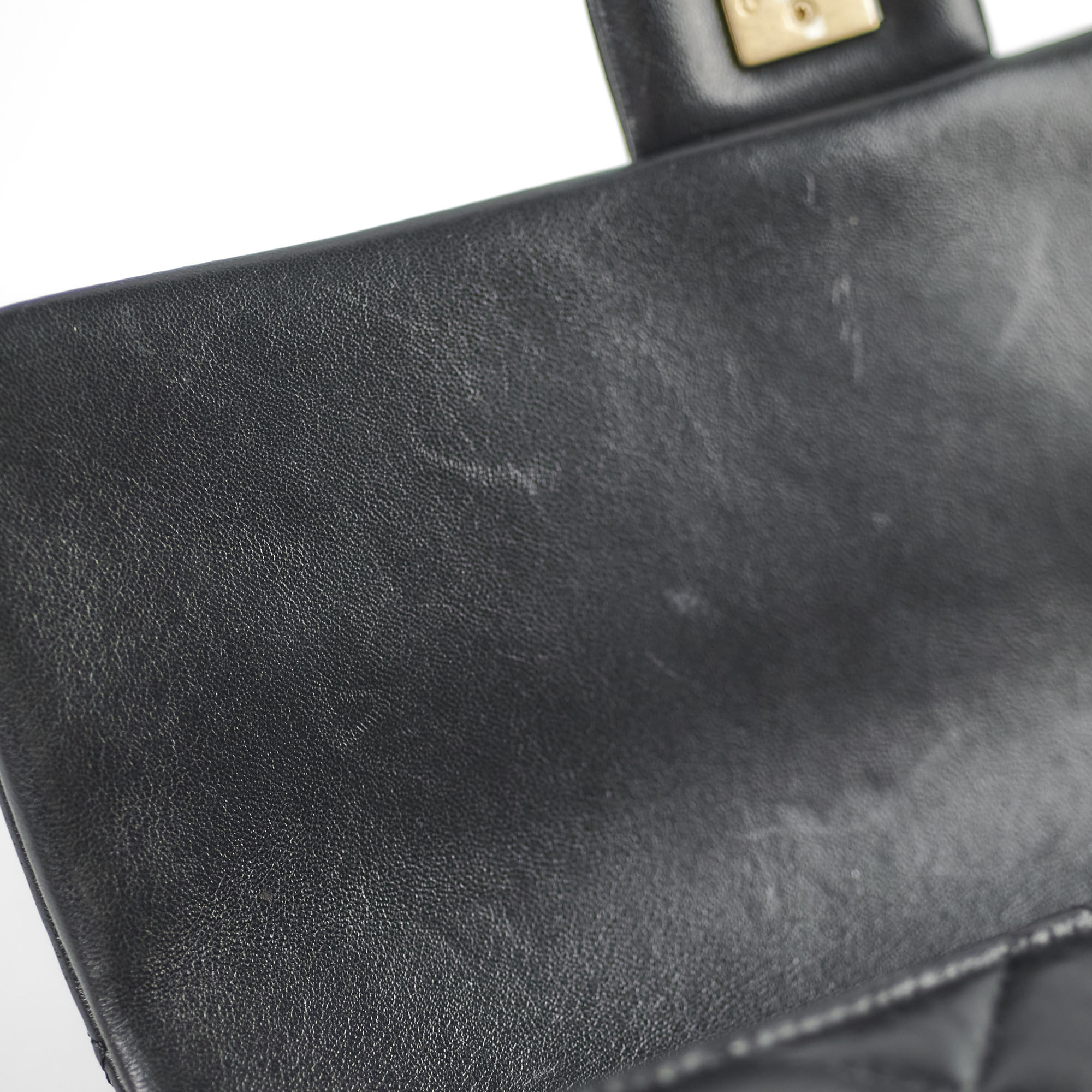 Chanel Classic Flap Bag Black Microchip Leather Crossbody Purse for Women | Luxury Designer Handbag for Parties, Dating & Special Occasions
