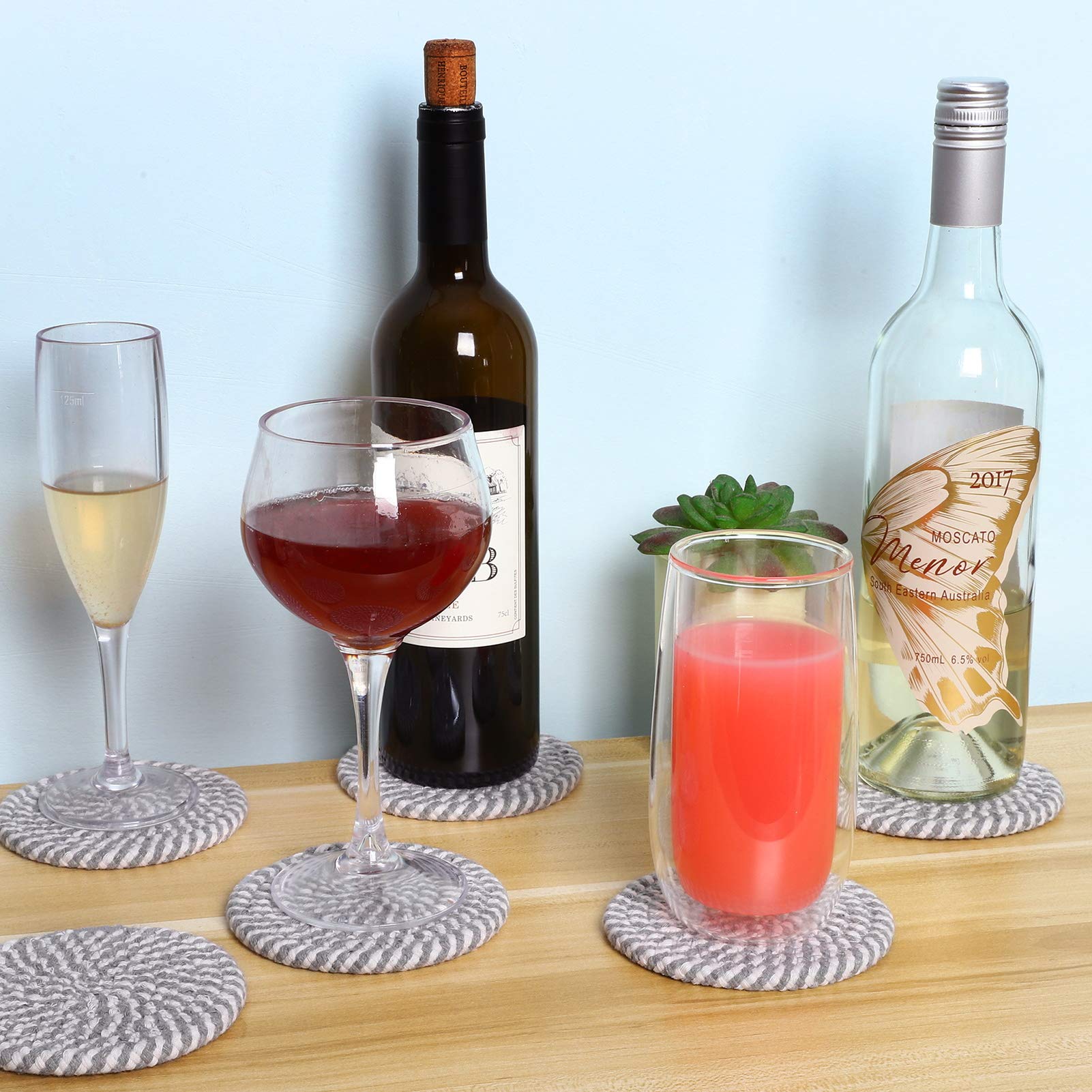 ABenkle Set of 8 Woven Drink Coasters - 4.3 Inch Absorbent Boho Style Coasters for Coffee, Wine & Beverages - Perfect Housewarming Gift, Home Decor & Bar Essentials for Coffee Table, Kitchen & Dining Room