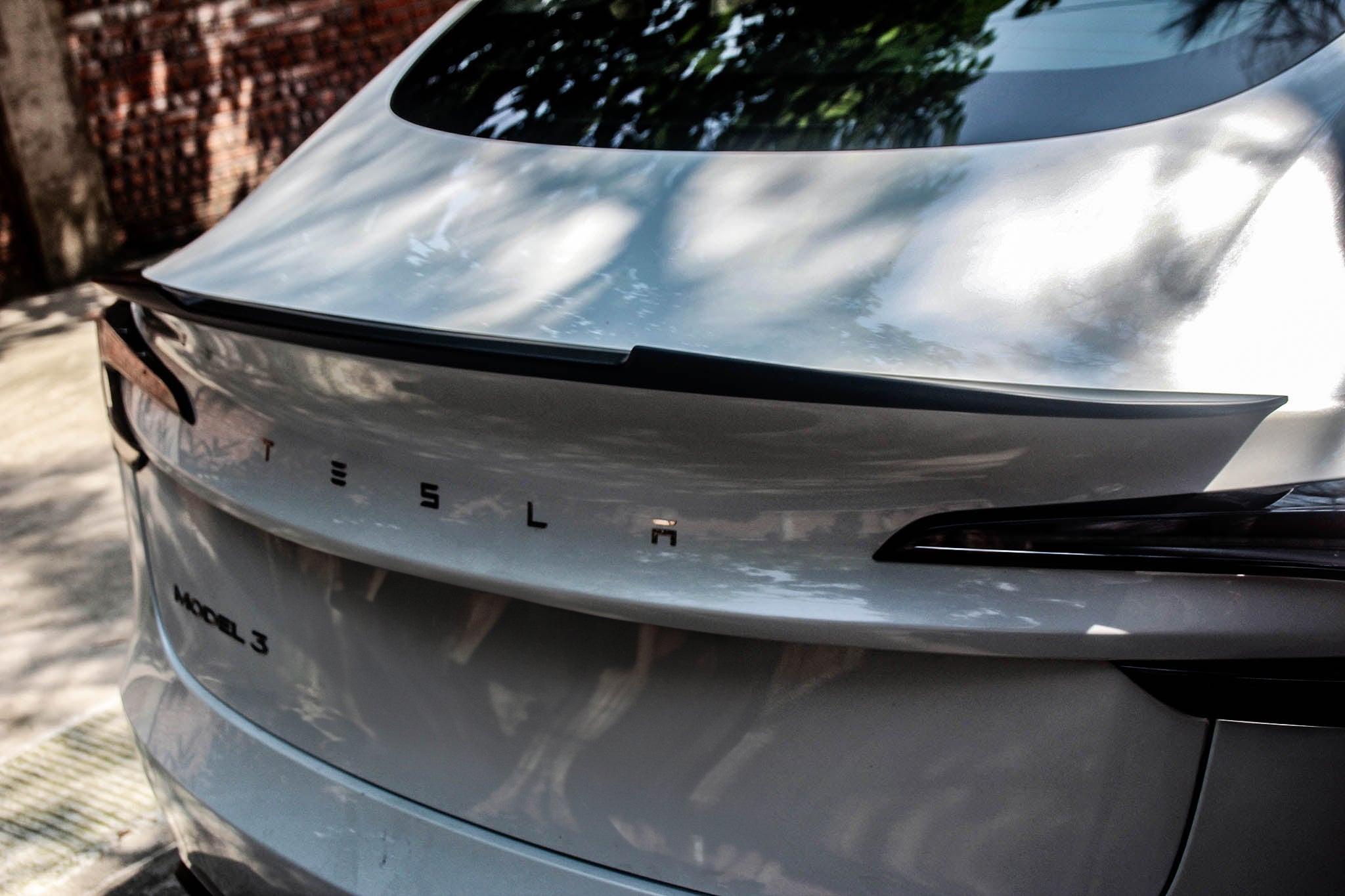 RZ Style Trunk Lip Spoiler for Tesla Model 3 Highland 2024+ | Carbon Fiber Rear Spoiler | Enhance Style & Aerodynamics | Perfect for Car Enthusiasts & Performance Upgrades