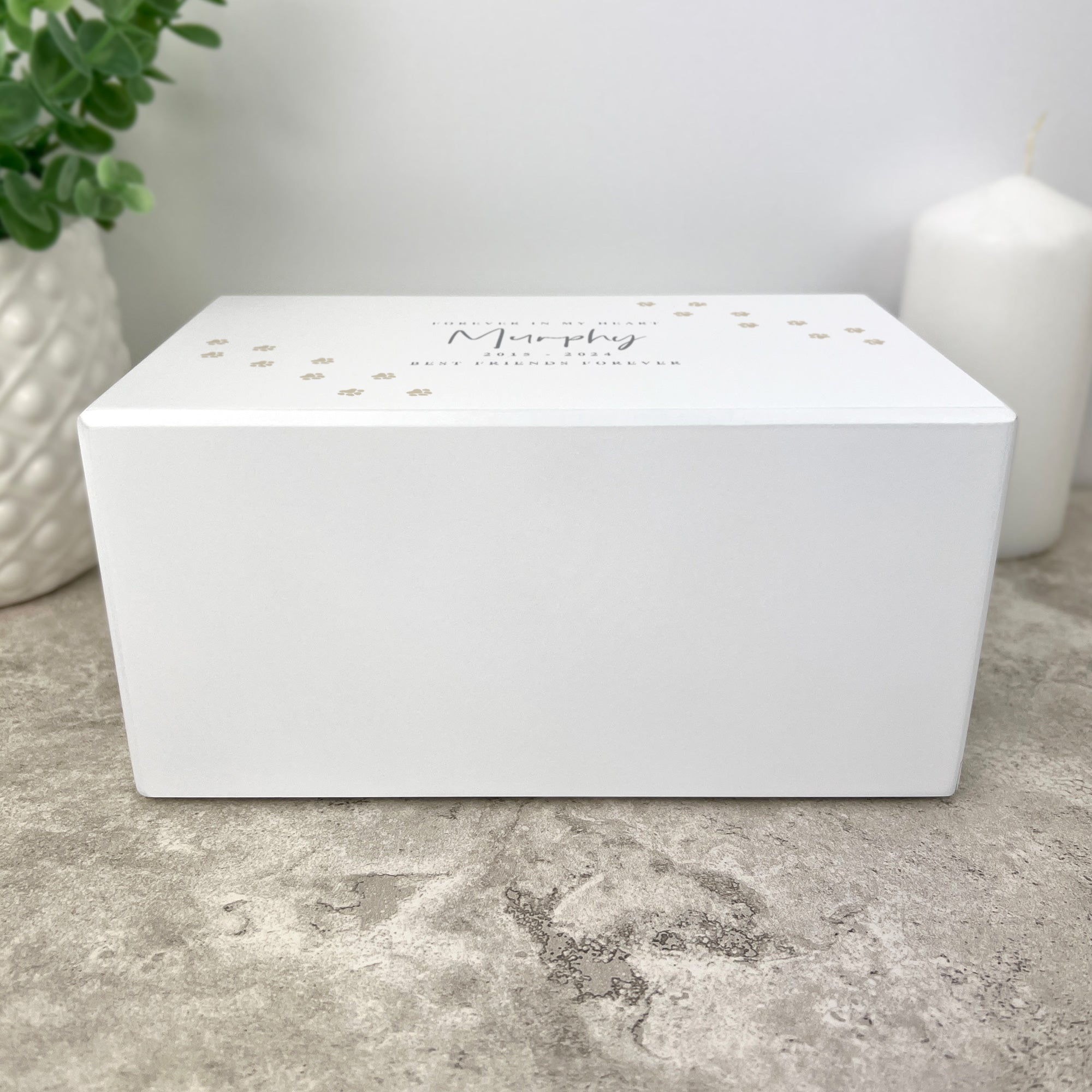 Personalized Neutral Paw Prints Large Pet Cremation Urn for Ashes | 1.44 Litre Capacity | Memorial Keepsake for Dogs, Cats & Beloved Pets | Perfect for Home Display or Memorial Ceremonies