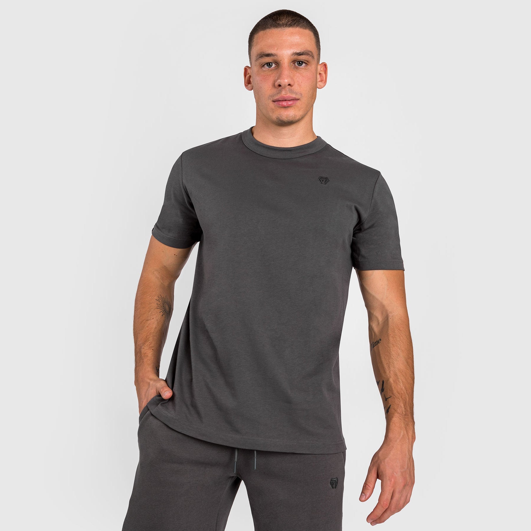Venum Silent Power T-Shirt for Men - Lightweight & Breathable Grey Workout Shirt - Perfect for Gym, Training & MMA