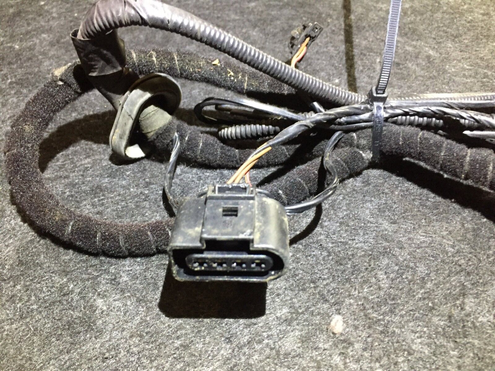 2003-2006 Porsche Cayenne Hood Wire Wiring Harness Cables Connector OEM Replacement - Perfect for Electrical Repairs & DIY Car Maintenance