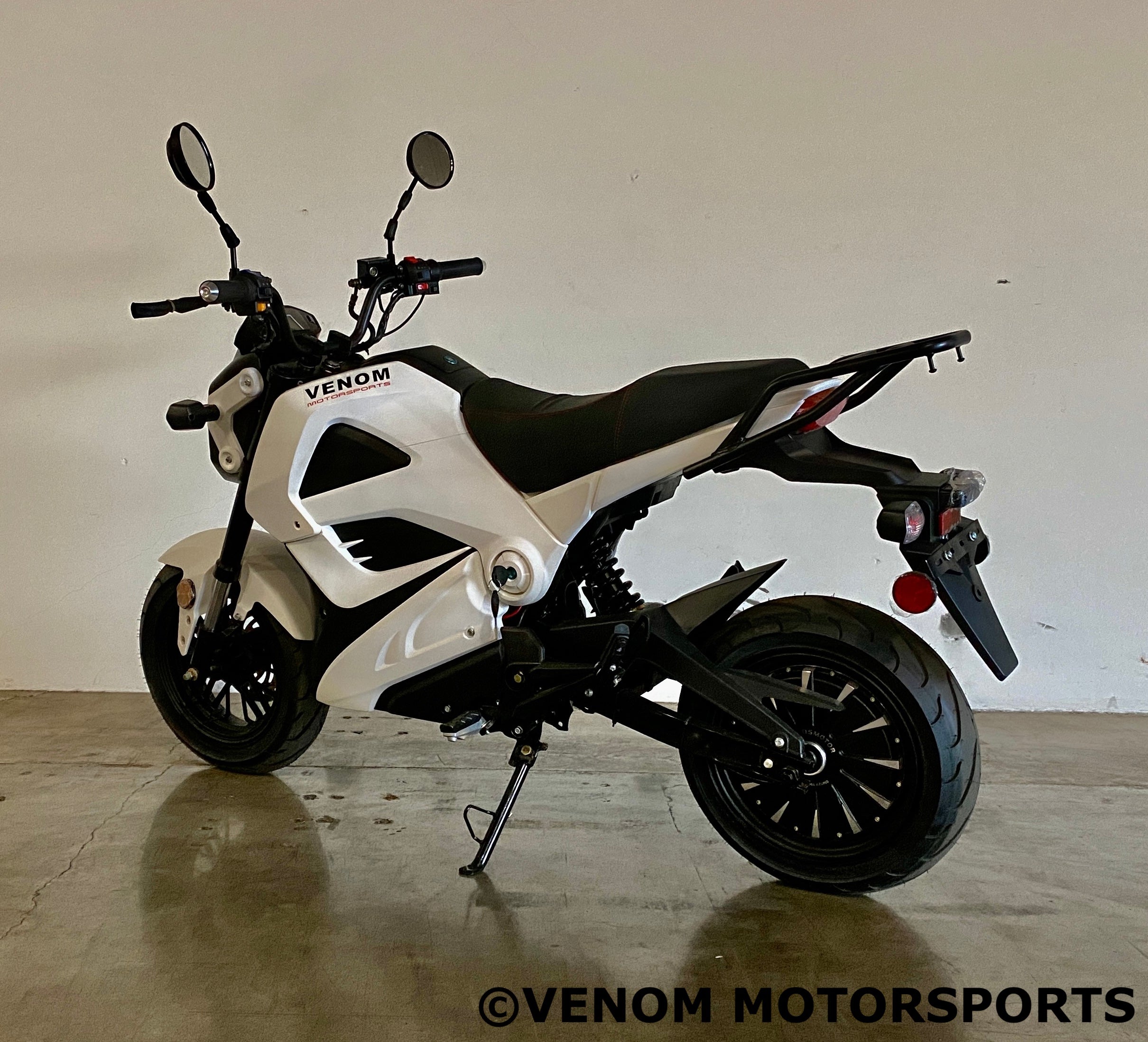Venom E Vader 2000W 72V High-Power Electric Motorcycle - Brushless Motor for Adults, Long-Range Commuting & Off-Road Adventure