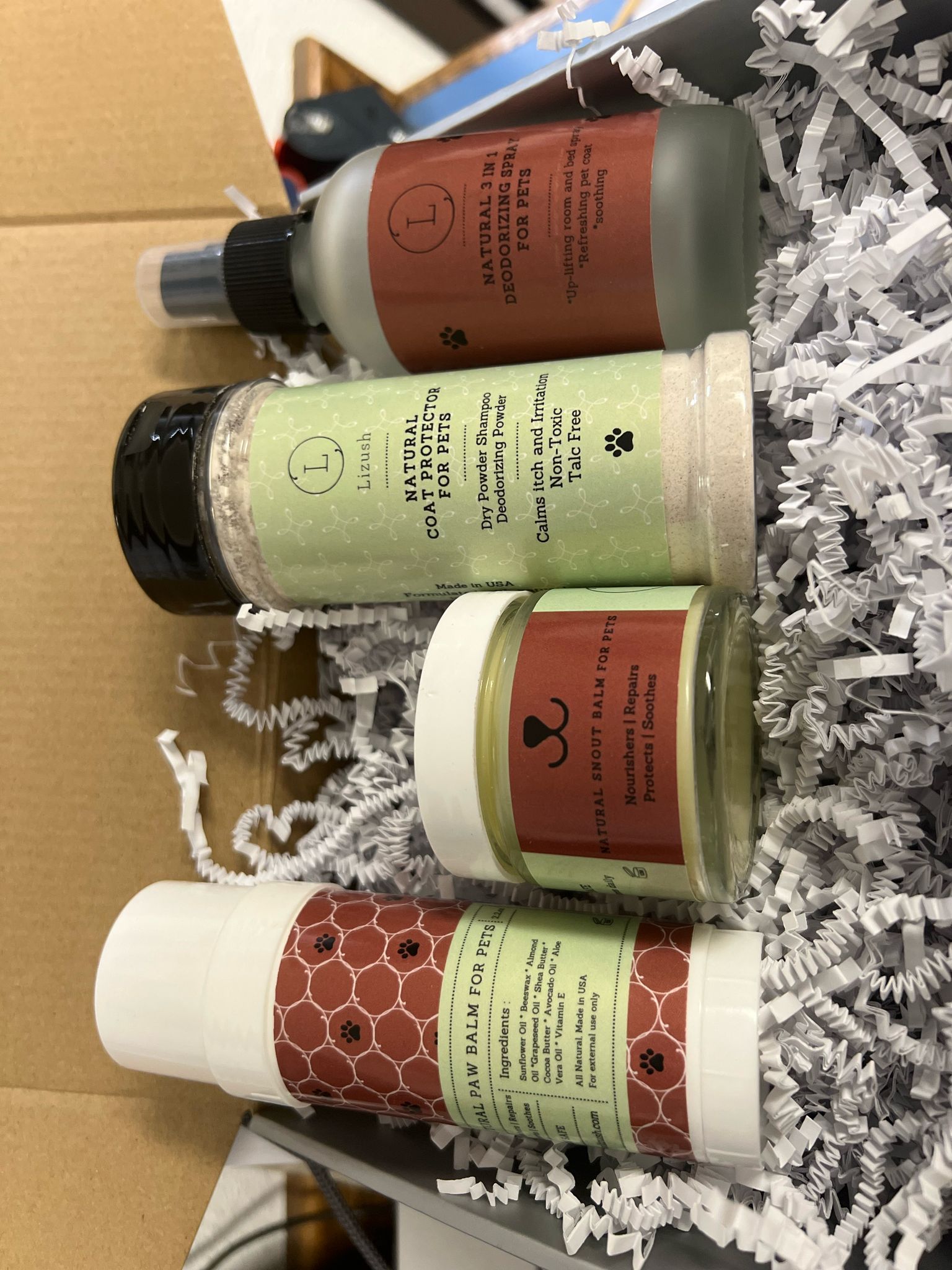 **All Natural Pet Wellness Kit – Organic Soothing Balms & Herbal Coat Powder for Dogs & Cats | Perfect Pet Pampering Gift Box for Relaxation & Skin Care**    *(Use Case: Ideal for pet owners seeking natural solutions to soothe dry skin, reduce itching, and promote a healthy coat—great for birthdays, holidays, or everyday pet care.)*