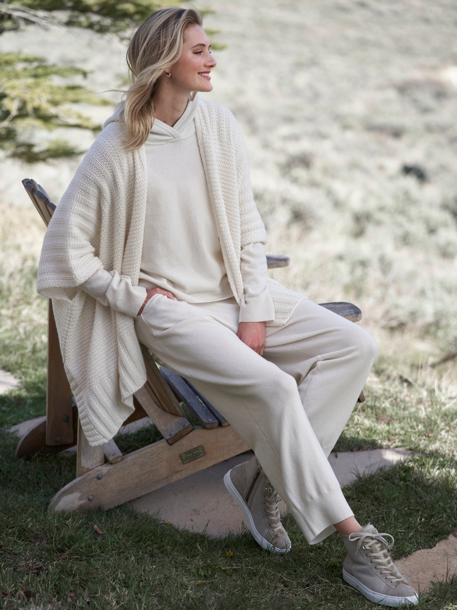 Lotte Hoodie Cashmere Jogger Set - Women's Soft Sweatshirt & Joggers Outfit - Cozy Lounge Wear for Home, Travel & Casual Outings