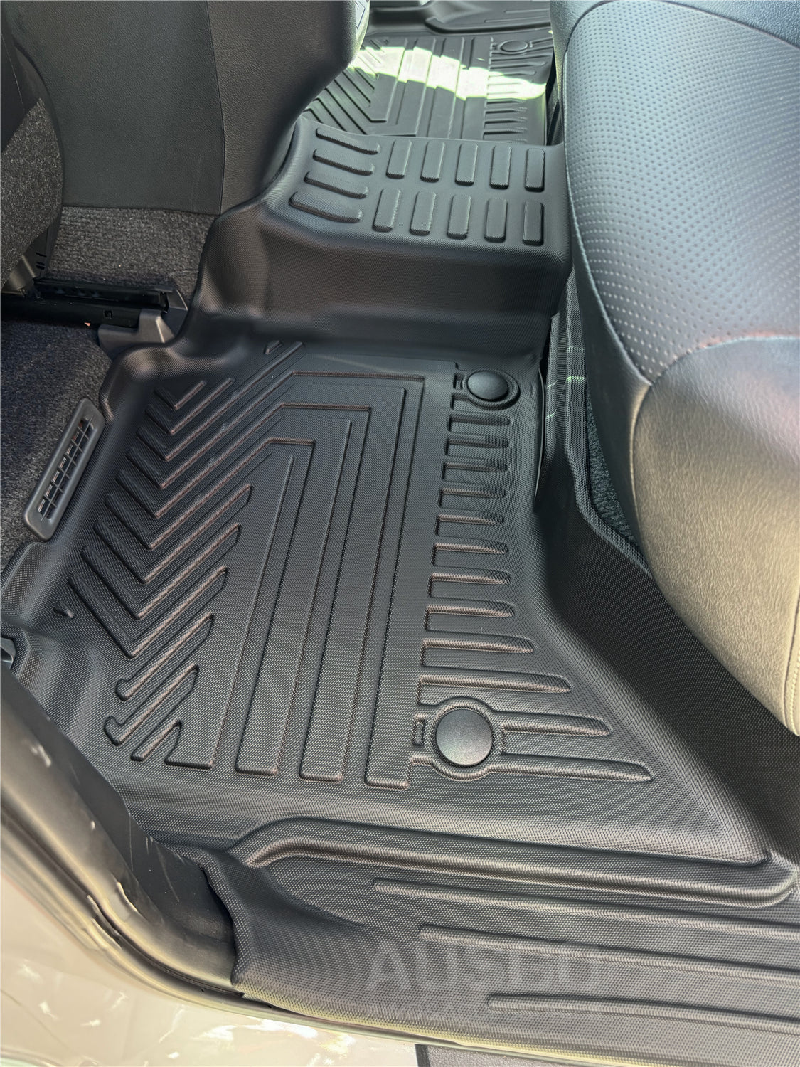 5D Custom Fit Car Floor Mats for Toyota Hilux Dual Cab 48V Hybrid 2024 - Premium All-Weather Protection - Perfect for Off-Roading, Camping & Daily Commute