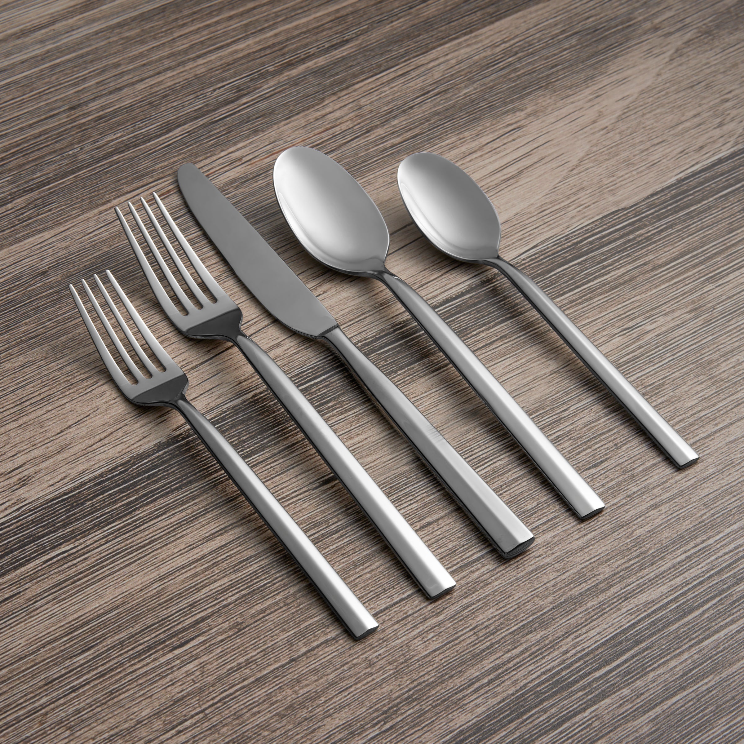 Premium Aero Mirror 20-Piece Stainless Steel Flatware Set - Elegant Dining Utensils for Everyday Use, Dinner Parties & Wedding Gifts