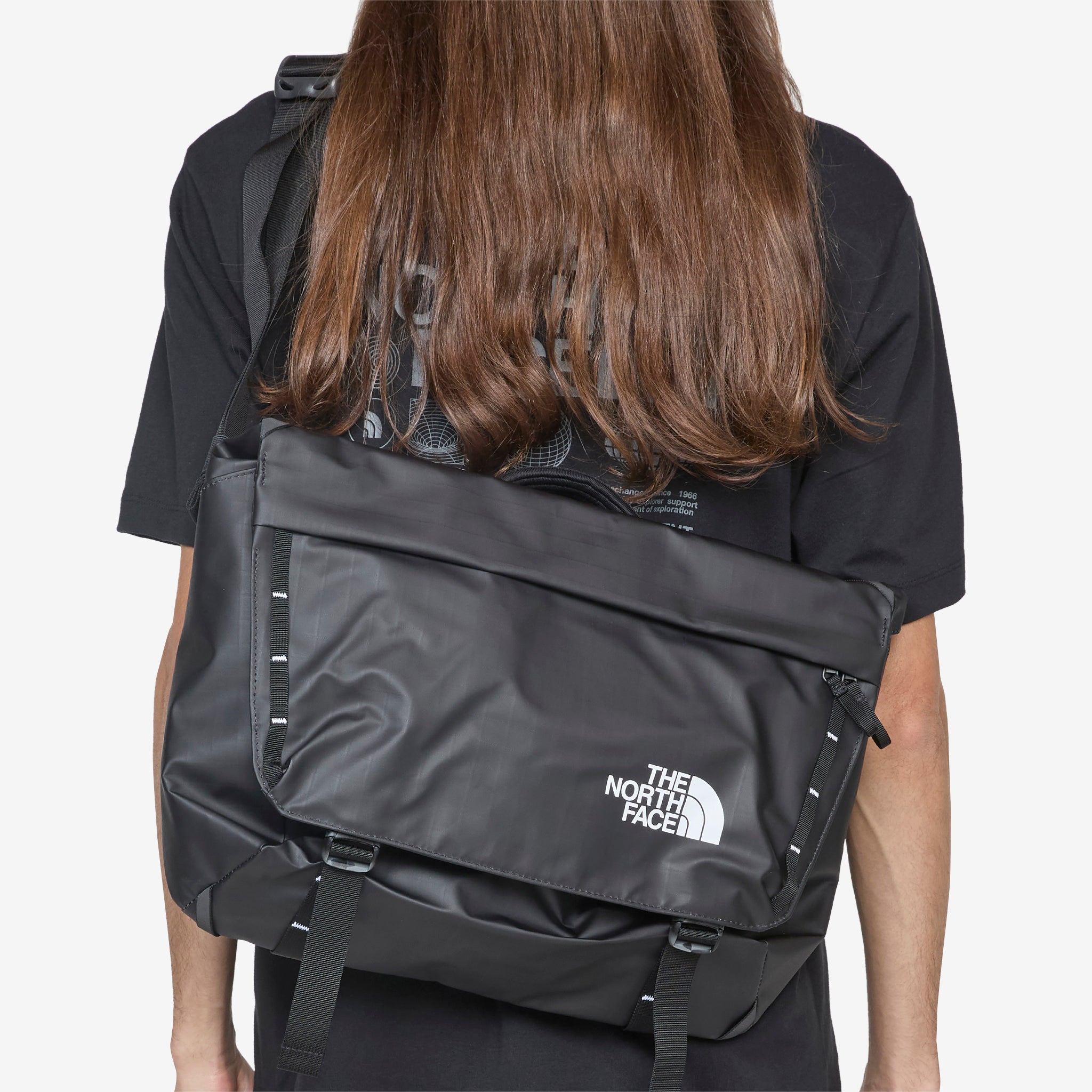 Base Camp Voyager Messenger Bag by The North Face - Durable & Stylish for Commuting, Travel & Work (Black & White Options) - Perfect for Urban Adventures & Daily Use