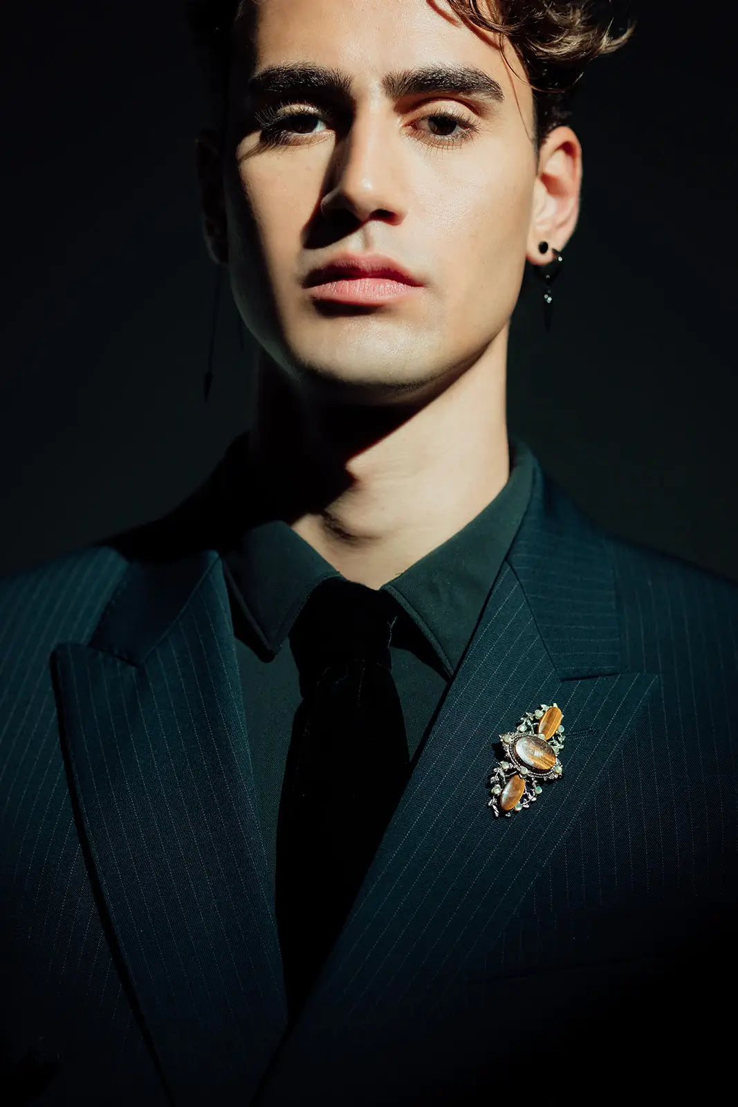 Edward Lapel Pin - Elegant & Stylish Lapel Pin for Men & Women | Perfect for Suits, Blazers, Weddings & Formal Events