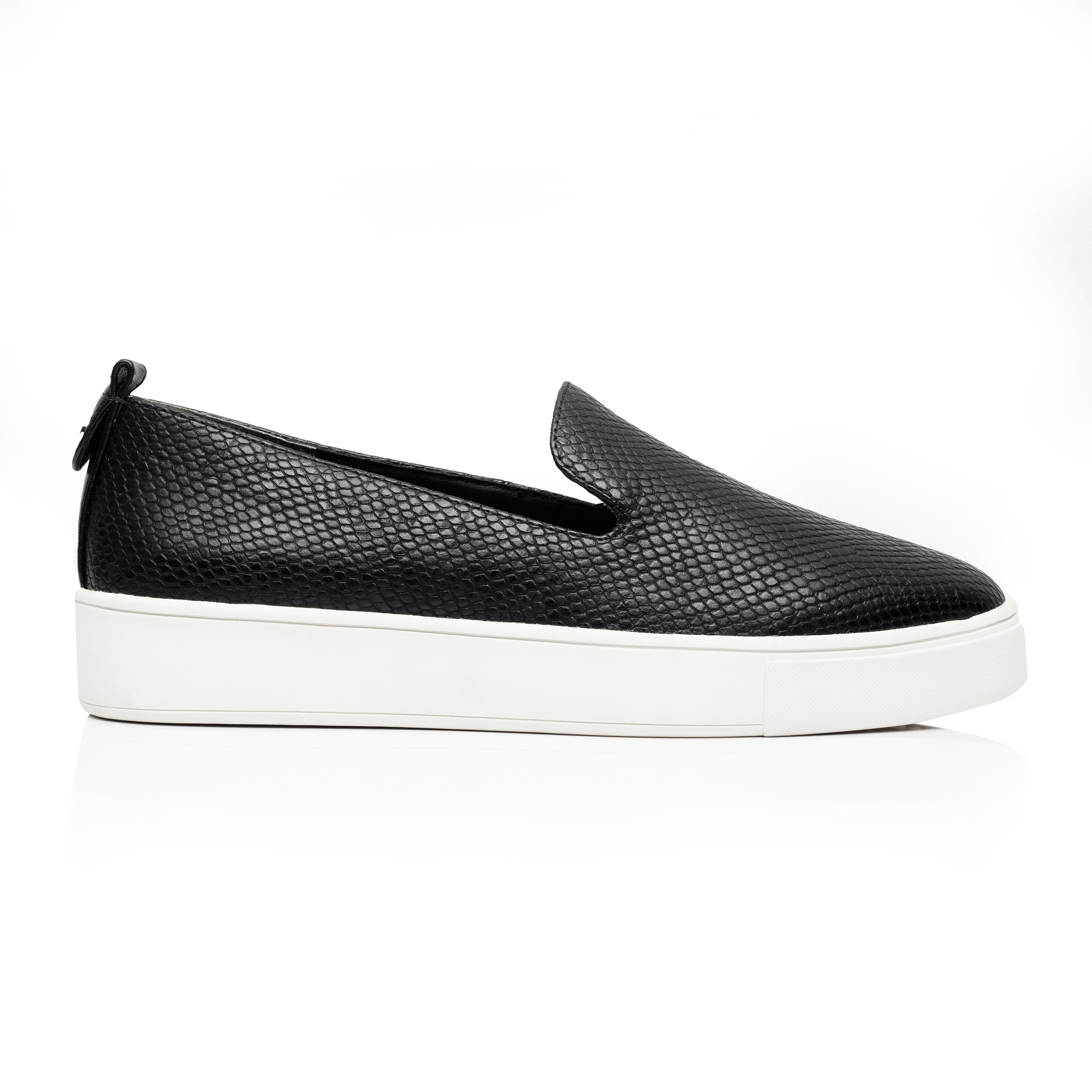 Fay Slip On Sneakers for Women - Comfortable Casual Walking Shoes - Lightweight Breathable Slip-On Loafers for Work, Travel & Everyday Wear