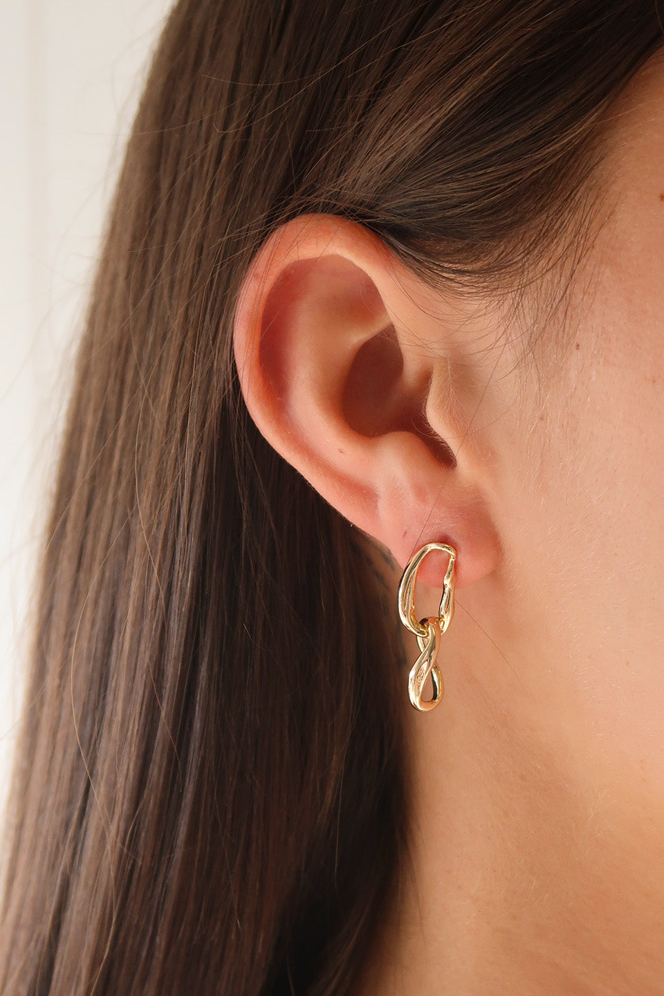 Double Link Twist Gold Stud Earrings for Women - 14K Gold Plated Hoop Earrings - Elegant Dainty Jewelry for Everyday Wear & Special Occasions