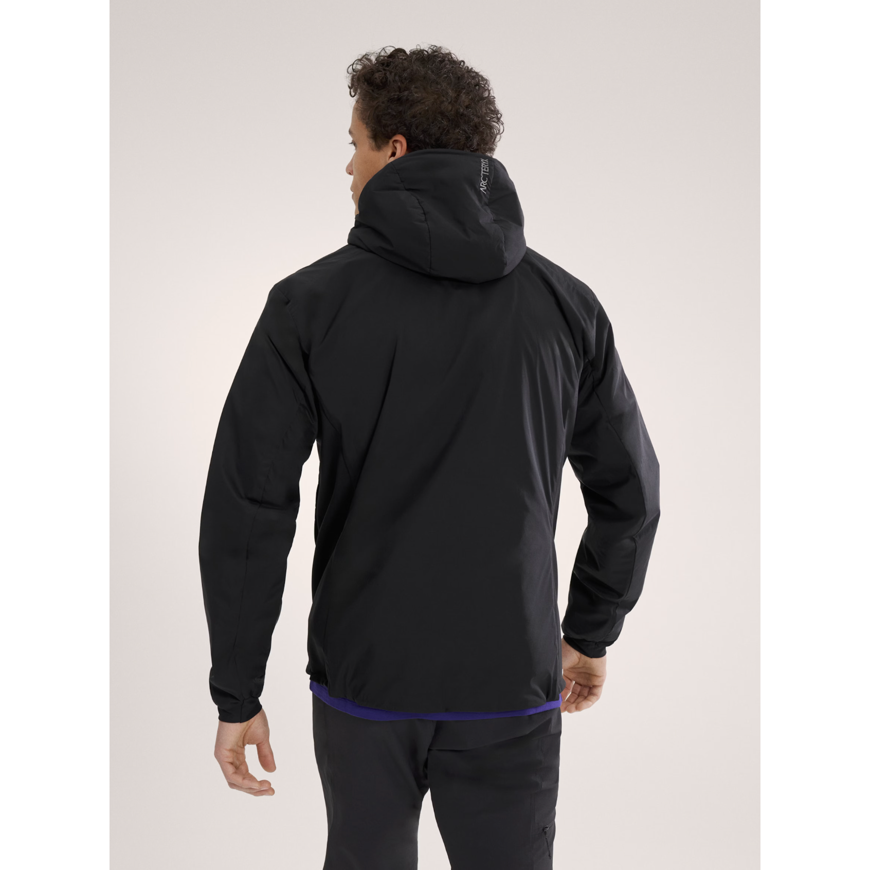Arc'teryx Men's Atom Hoody - Lightweight Insulated Jacket for Hiking & Outdoor Activities | Water-Resistant & Breathable | Perfect for Camping, Climbing & Winter Sports